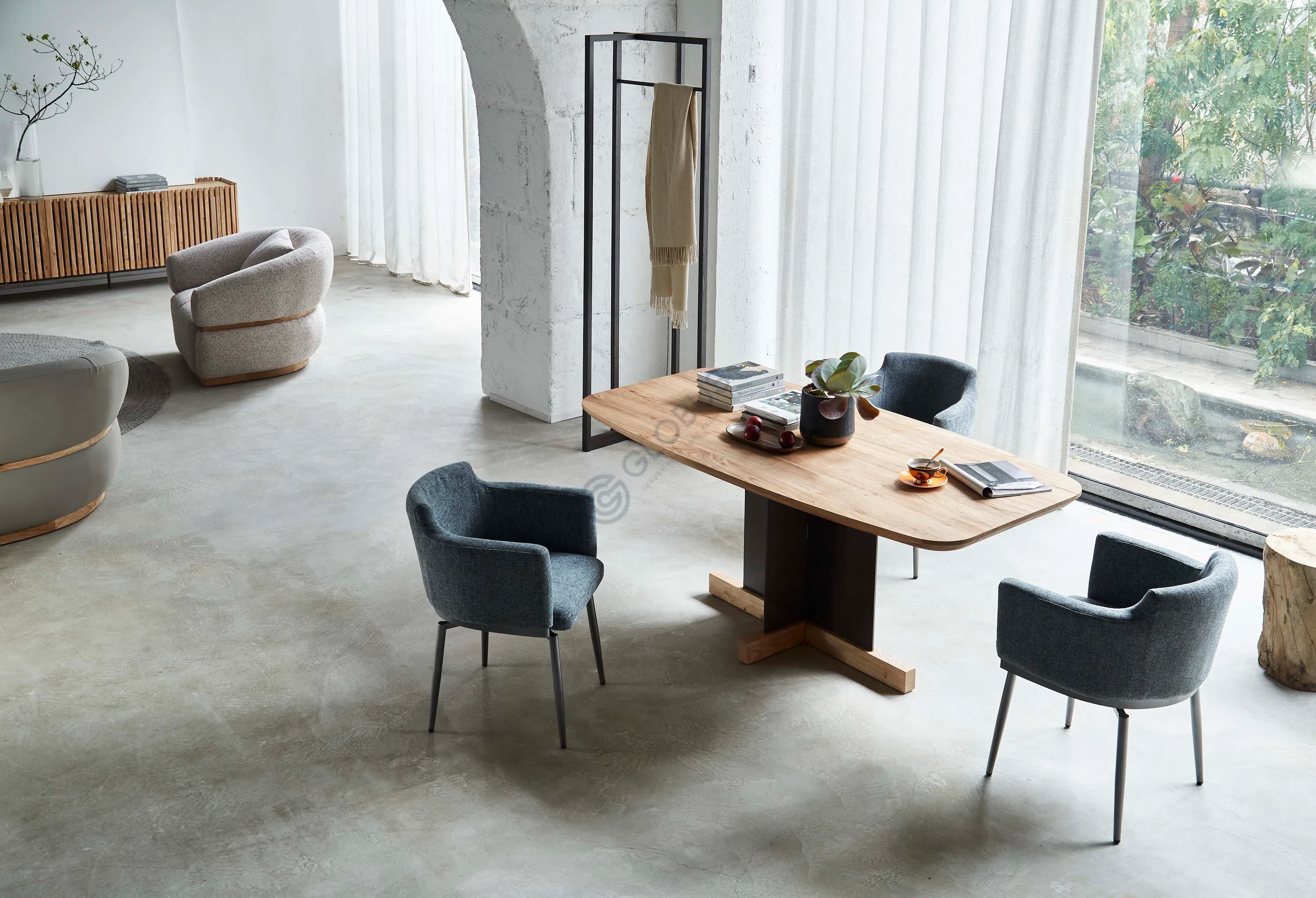 Обеденный стул Gualtiera