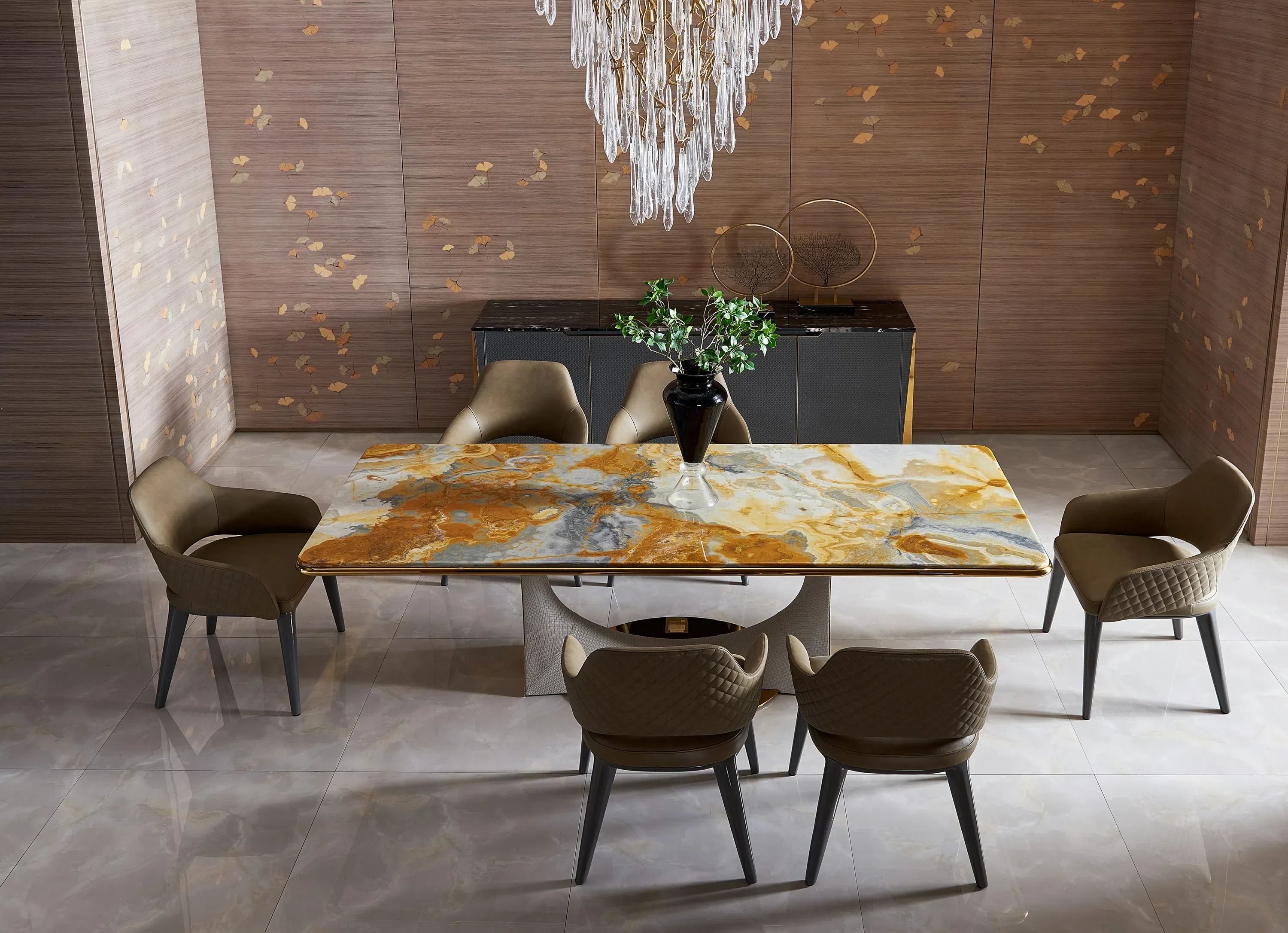 Обеденный стол Antigonus