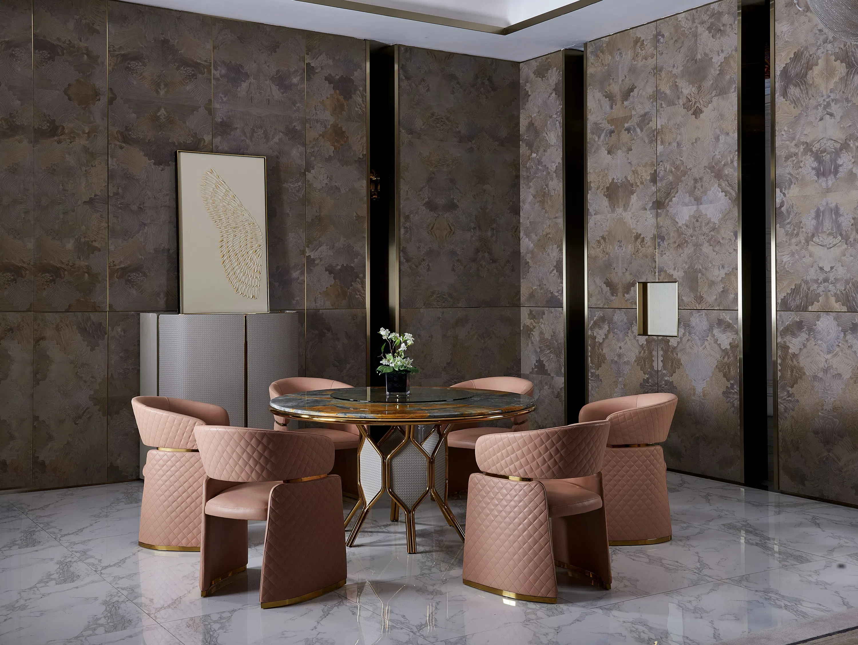 Обеденный стол Timus