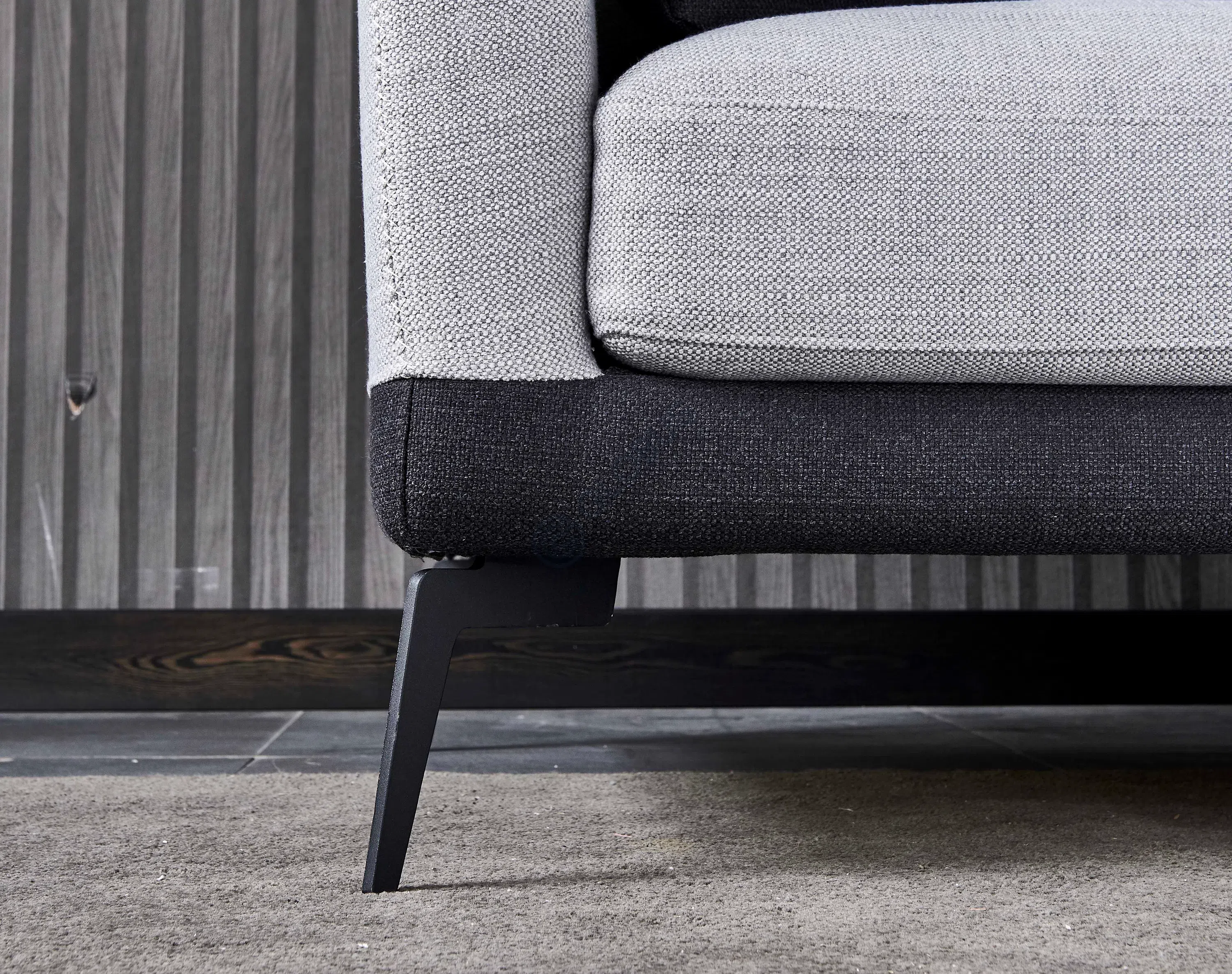 Диван Lubrificante