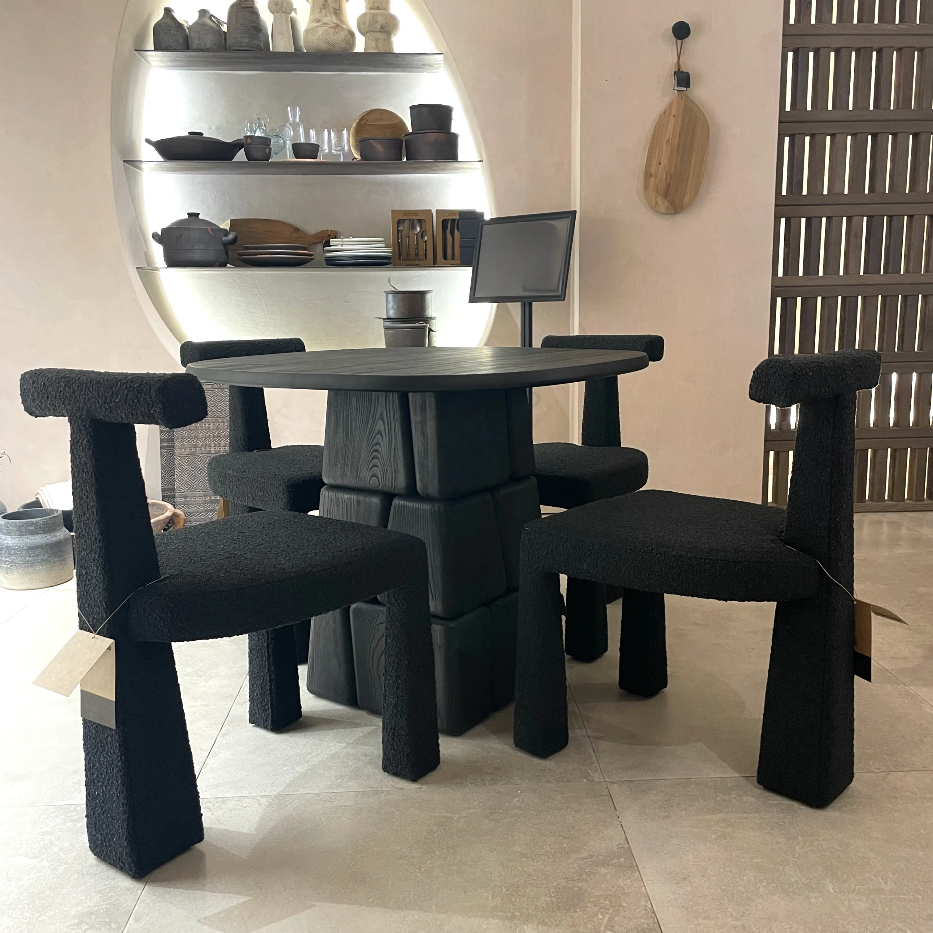 Обеденный стол Lenia