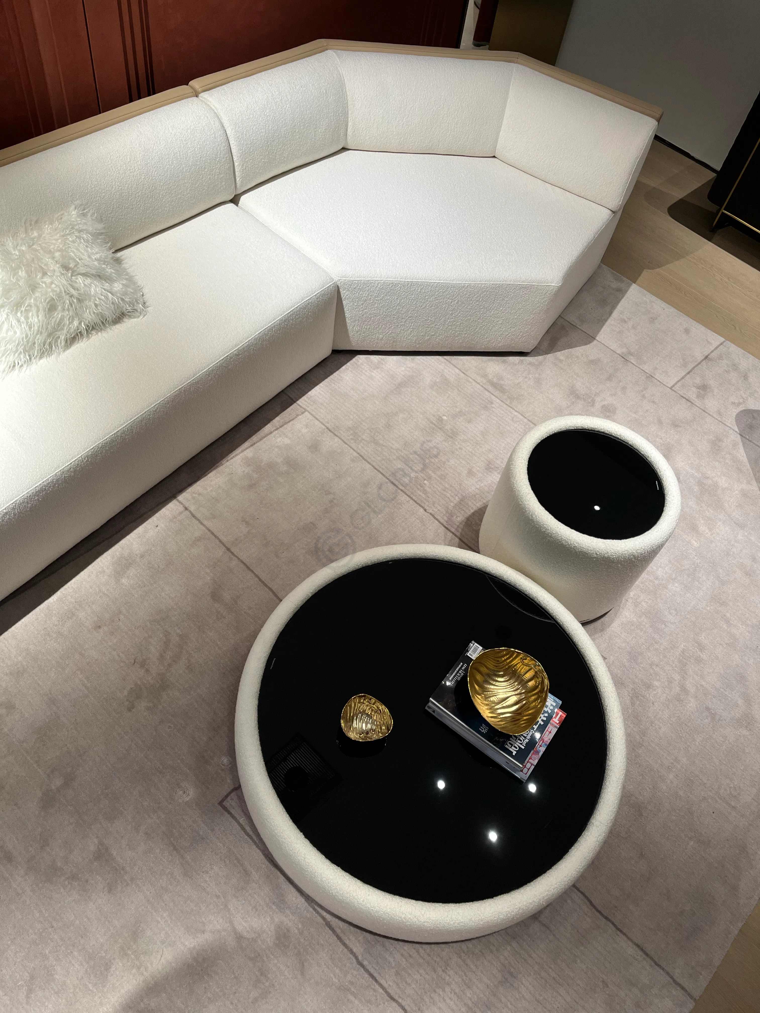 Журнальный столик Rito