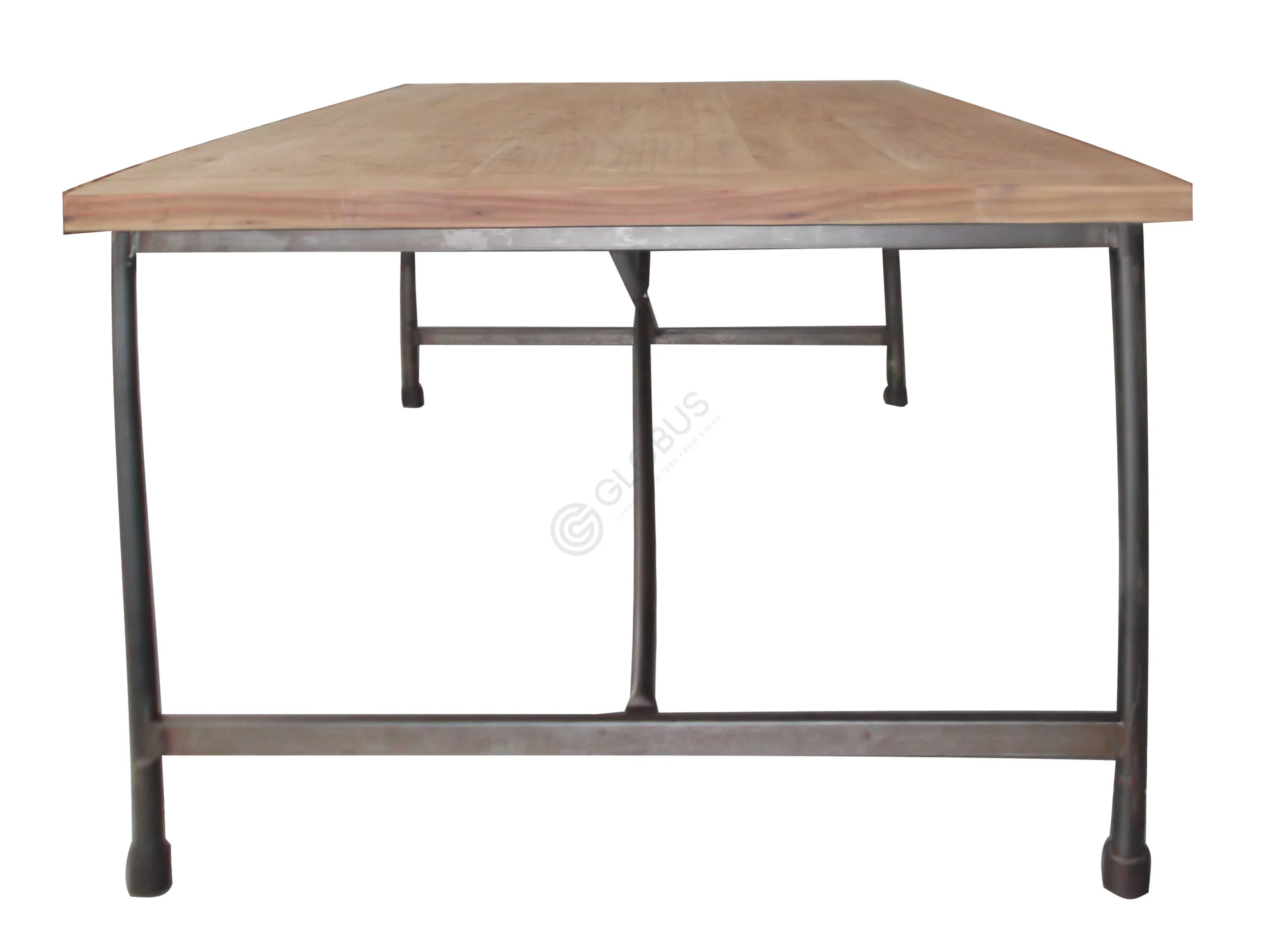 Обеденный стол Invenire