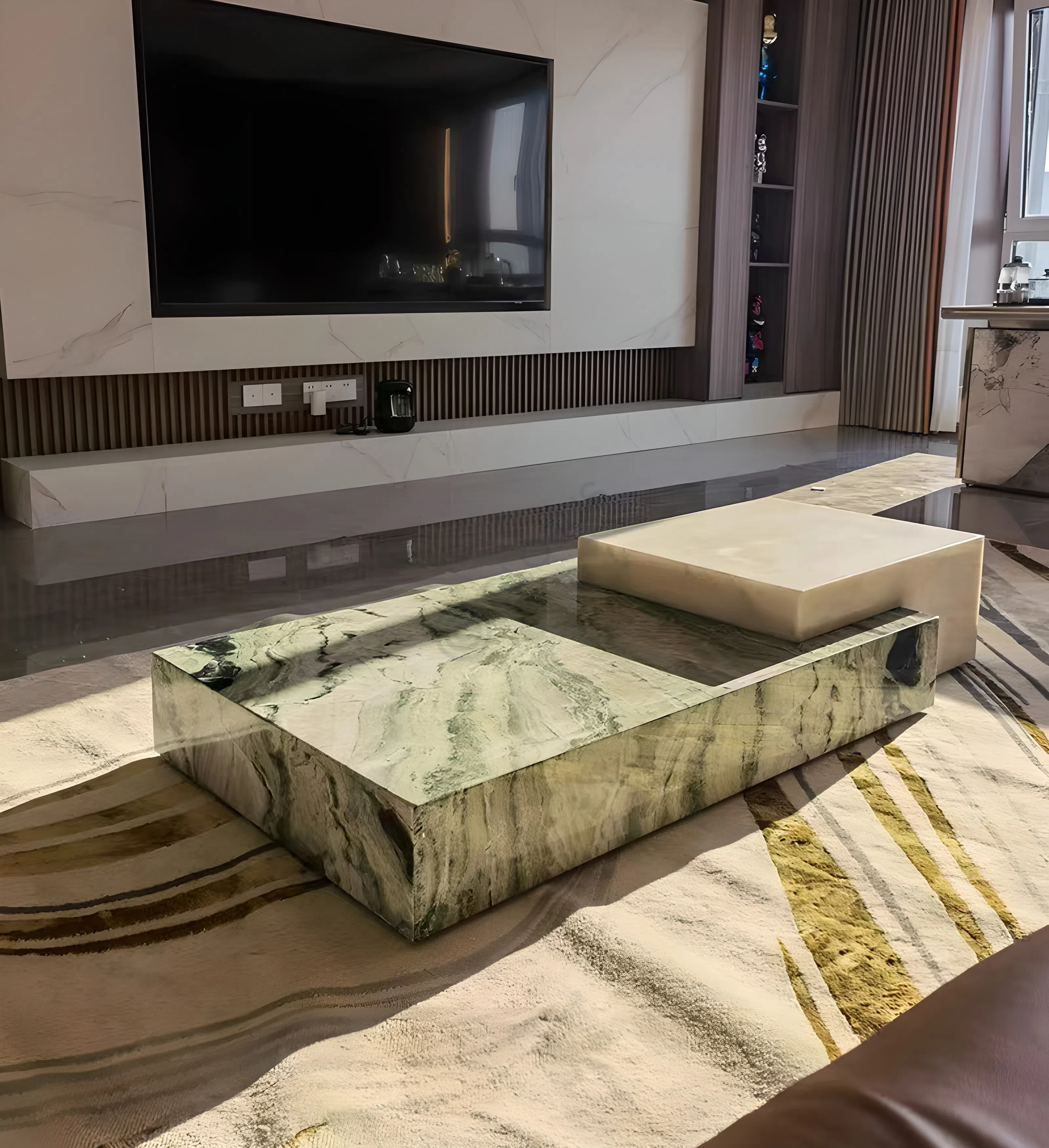 Журнальный столик Damasus