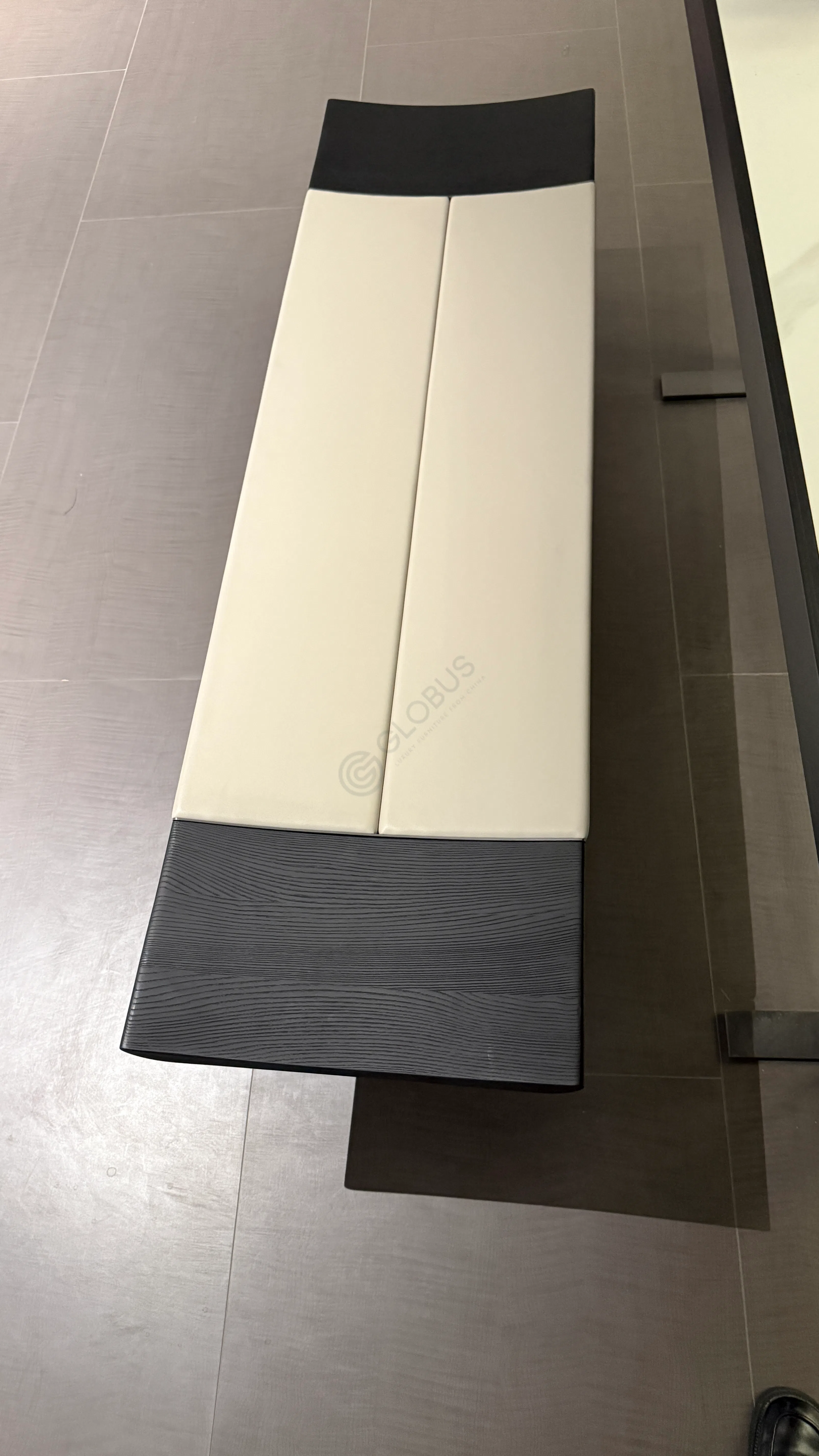 Банкетка Doroano