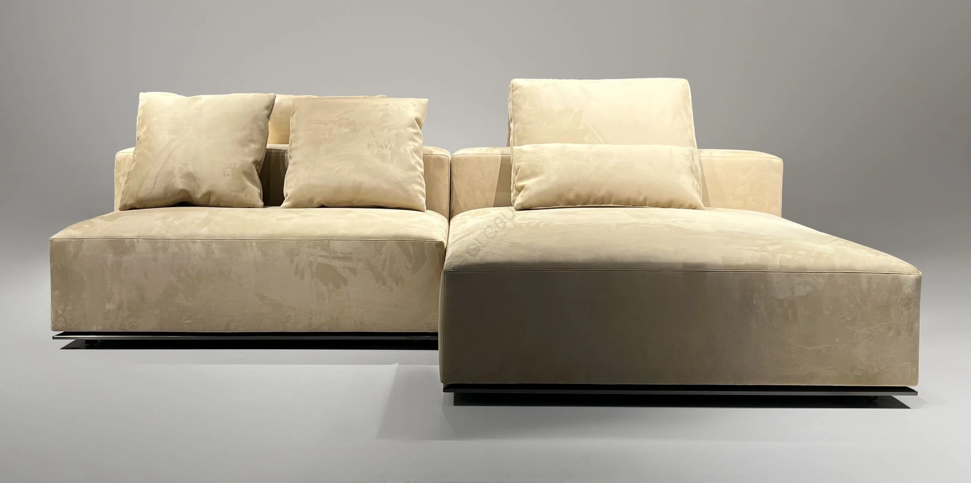 Диван Theodosius