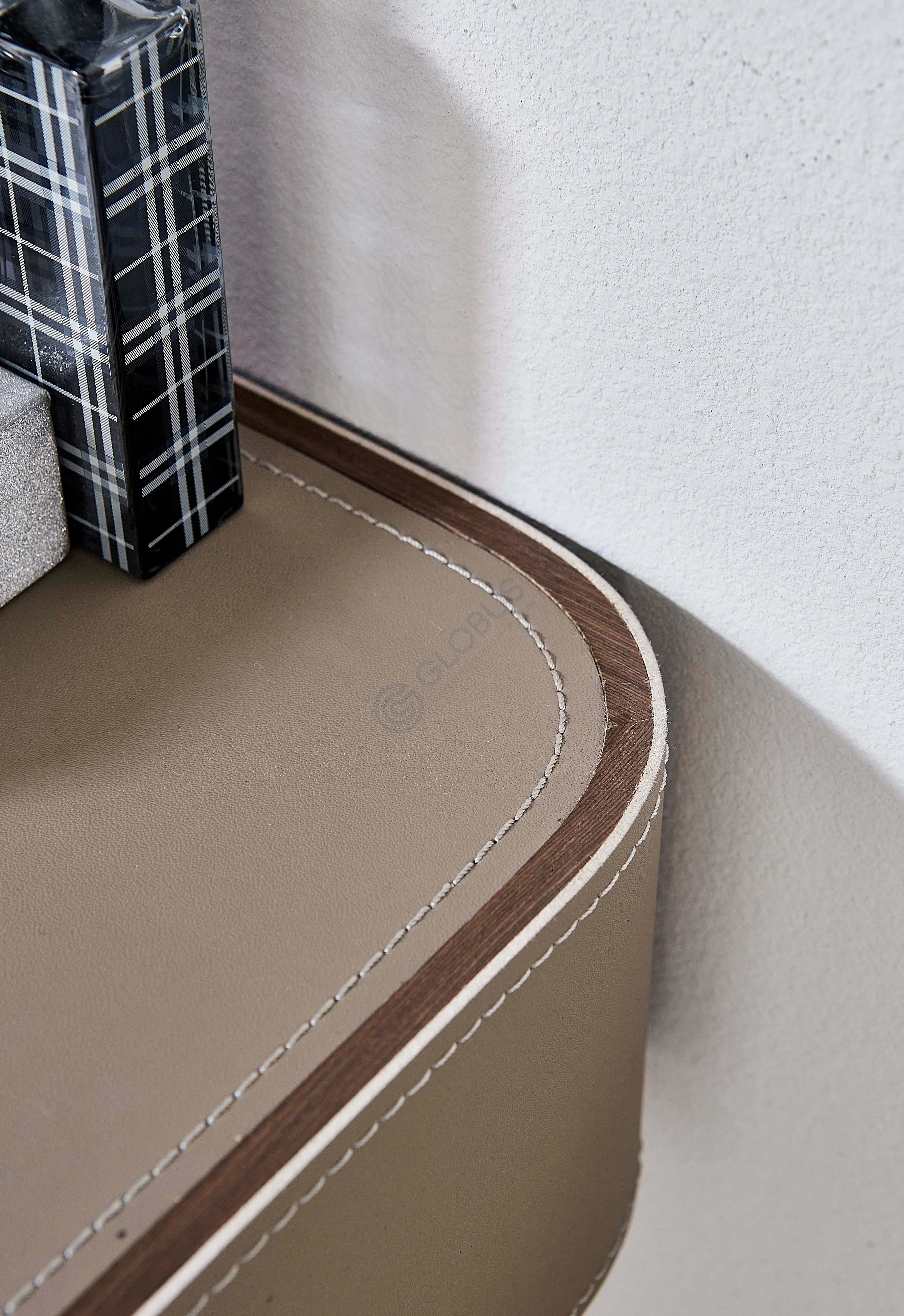 Туалетный столик Xaviel