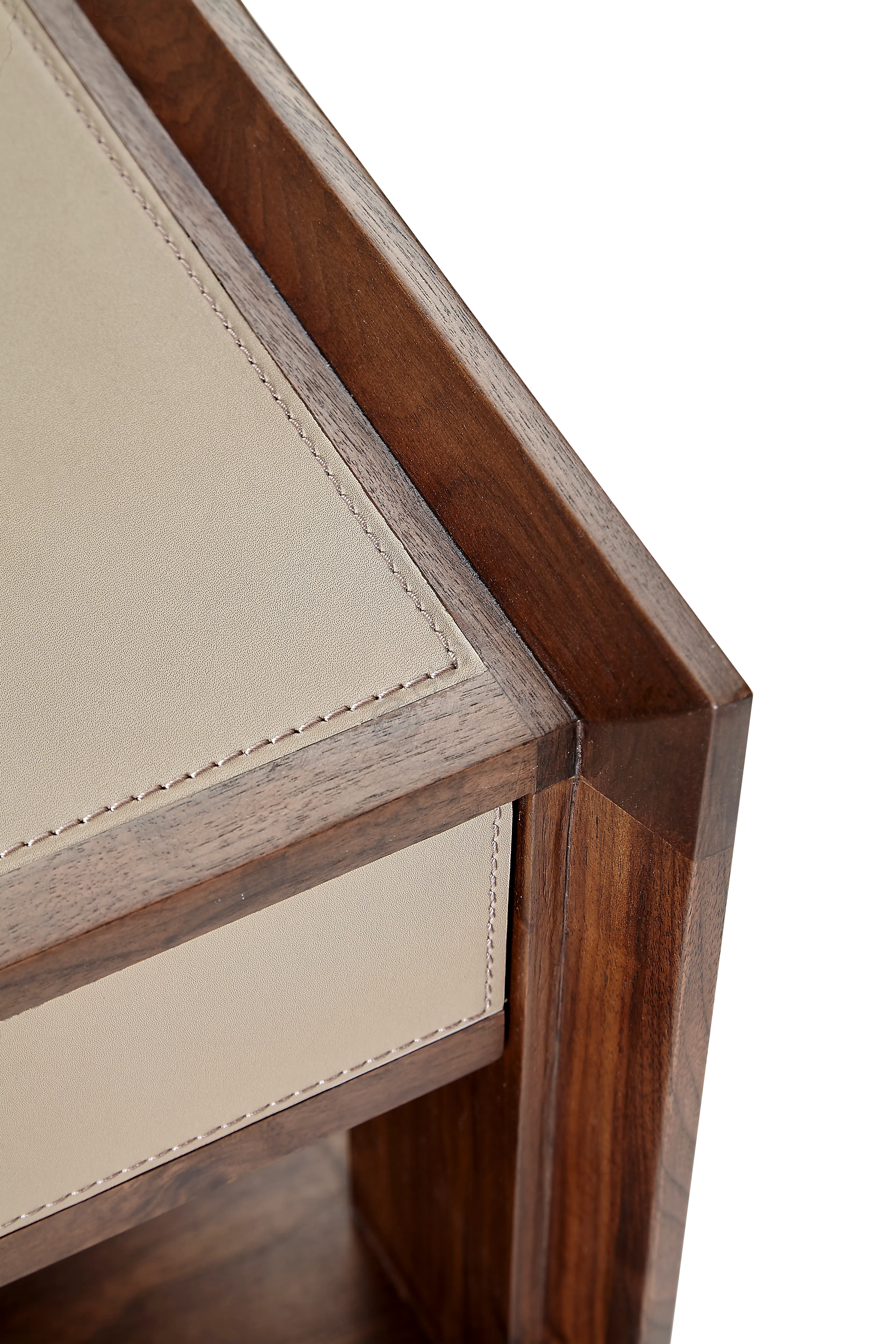 Прикроватная тумба Giannis