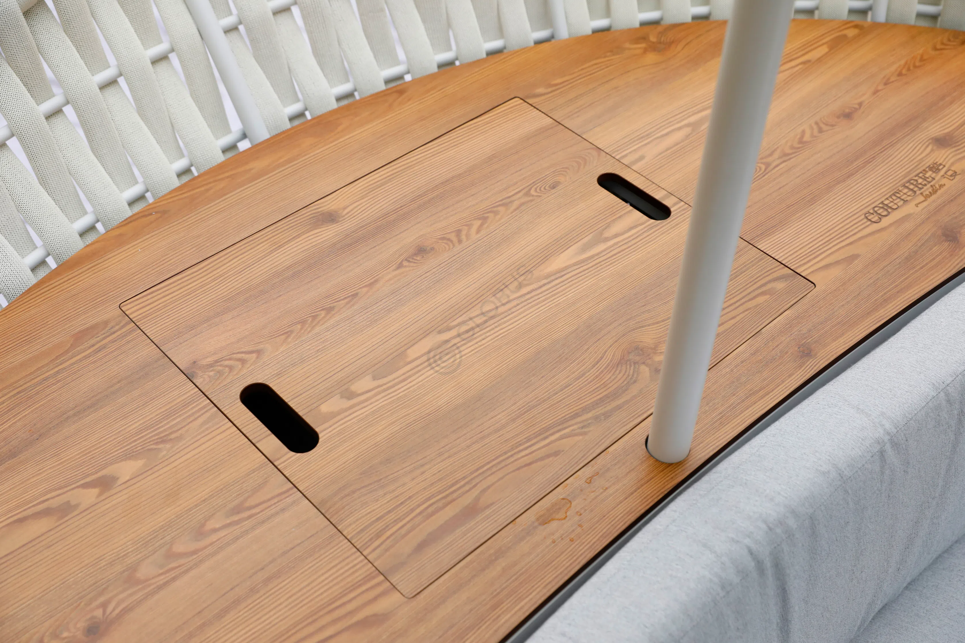 Уличный диван COUTURE JARDIN