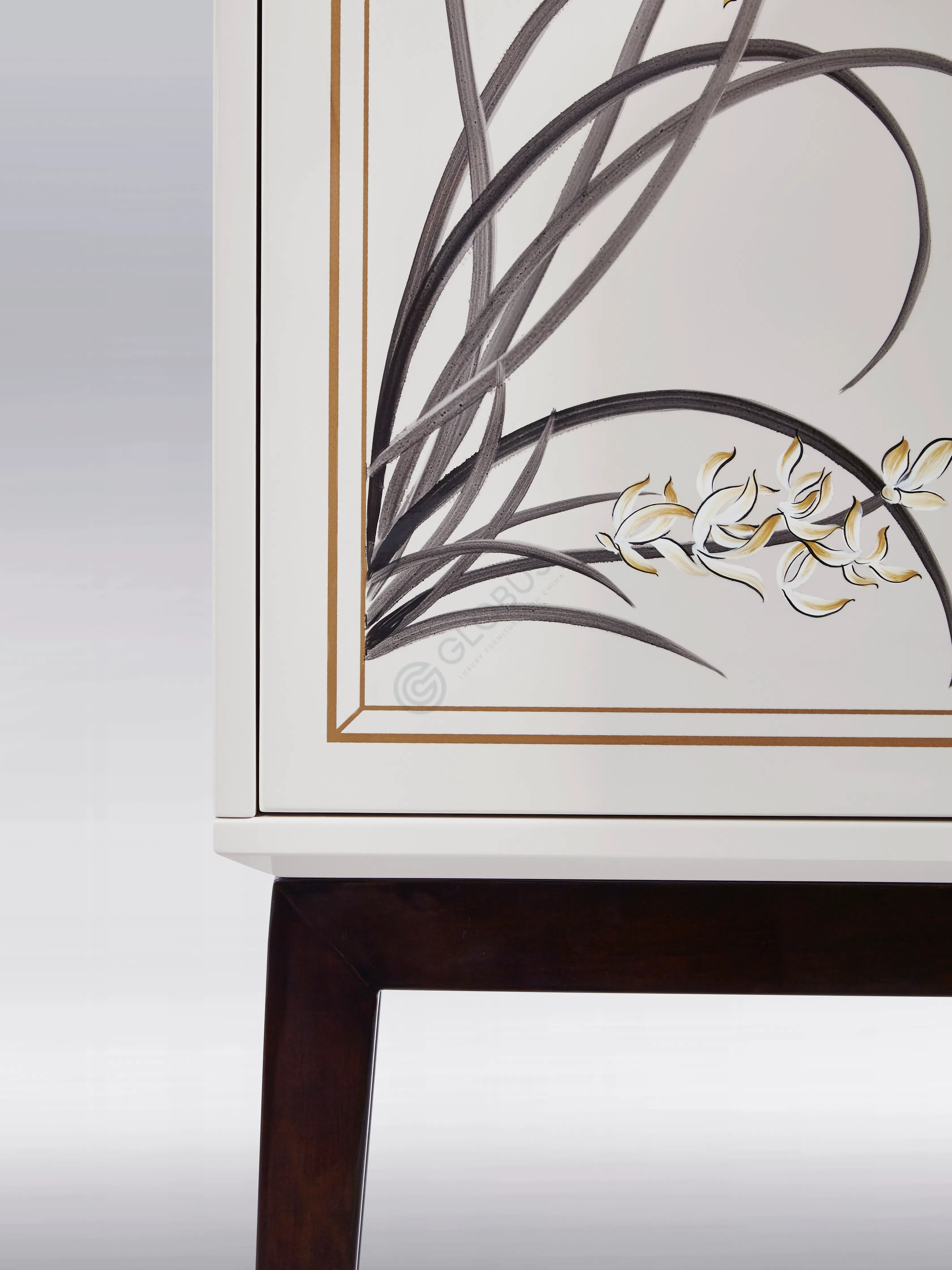 Шкаф для украшений Gabal