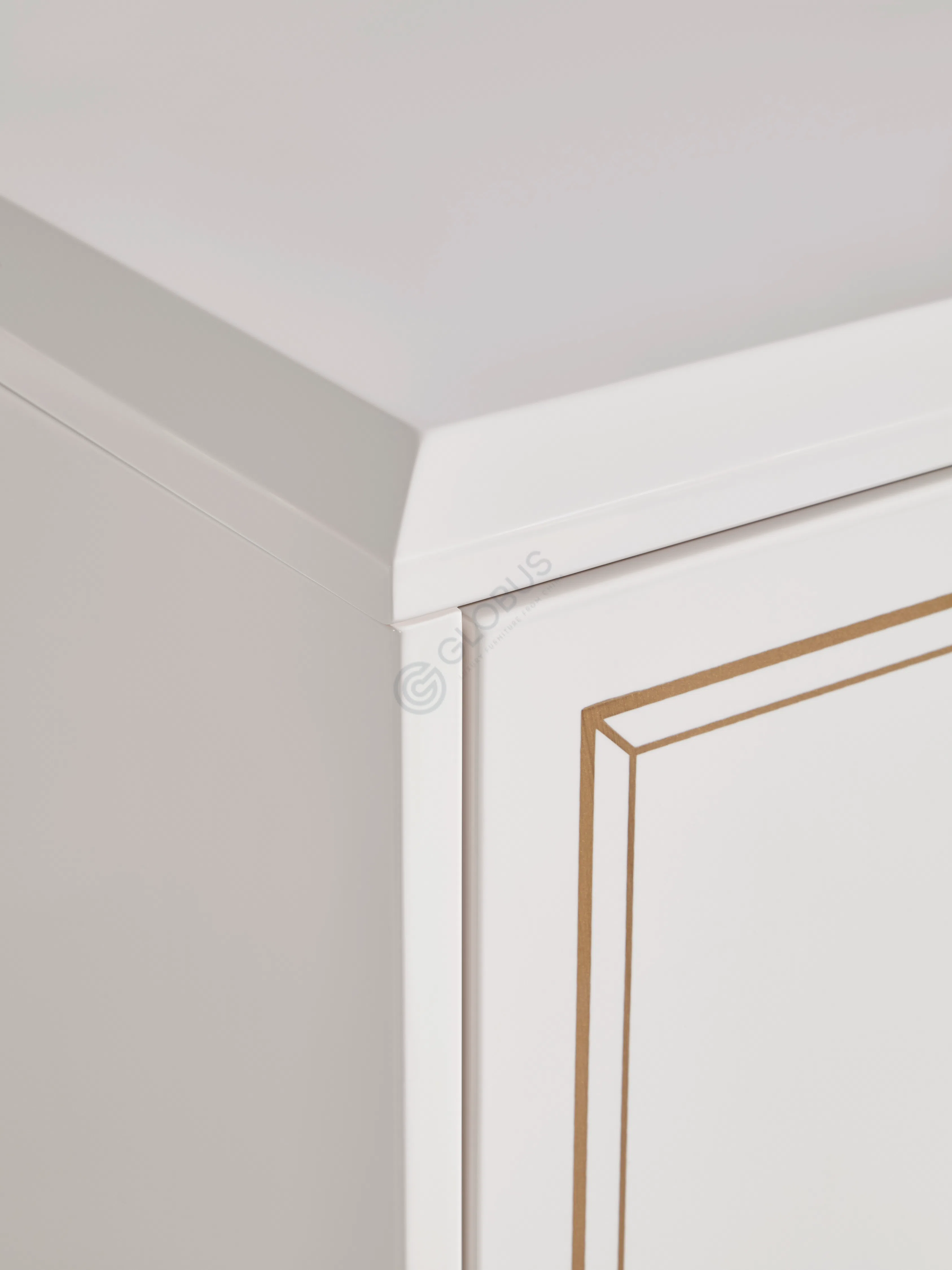 Шкаф для украшений Gabal