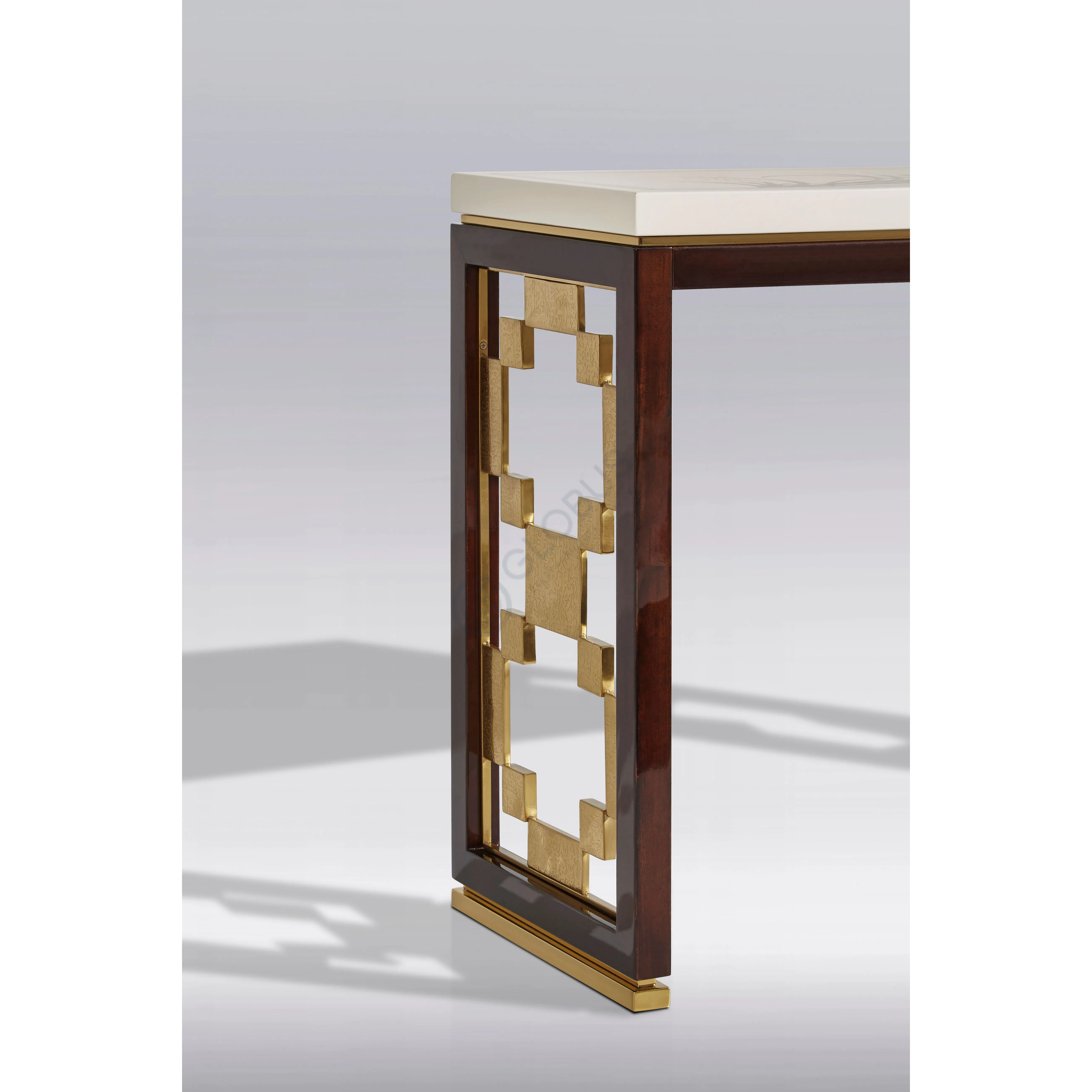 Консоль Tritonius