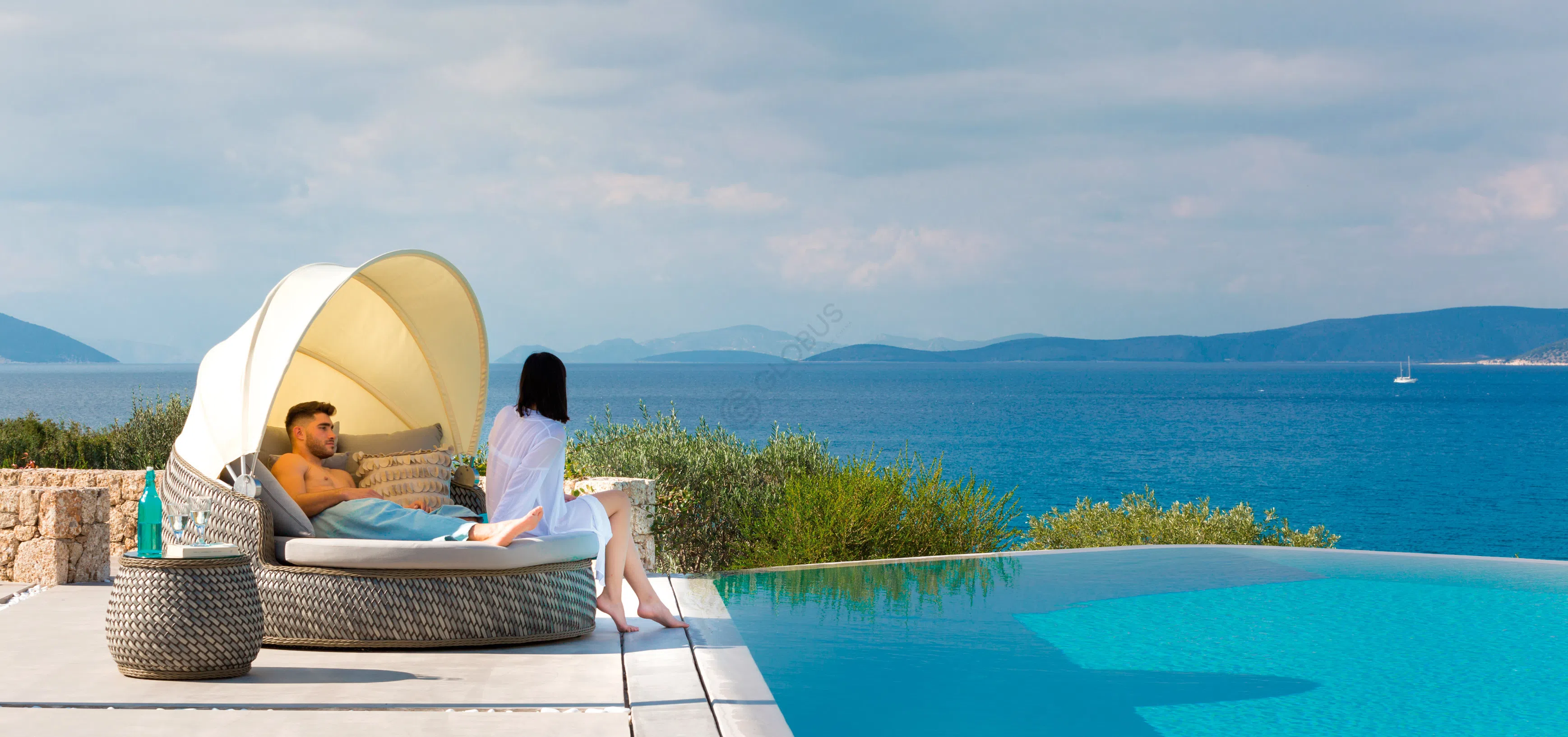 Уличный диван Verento