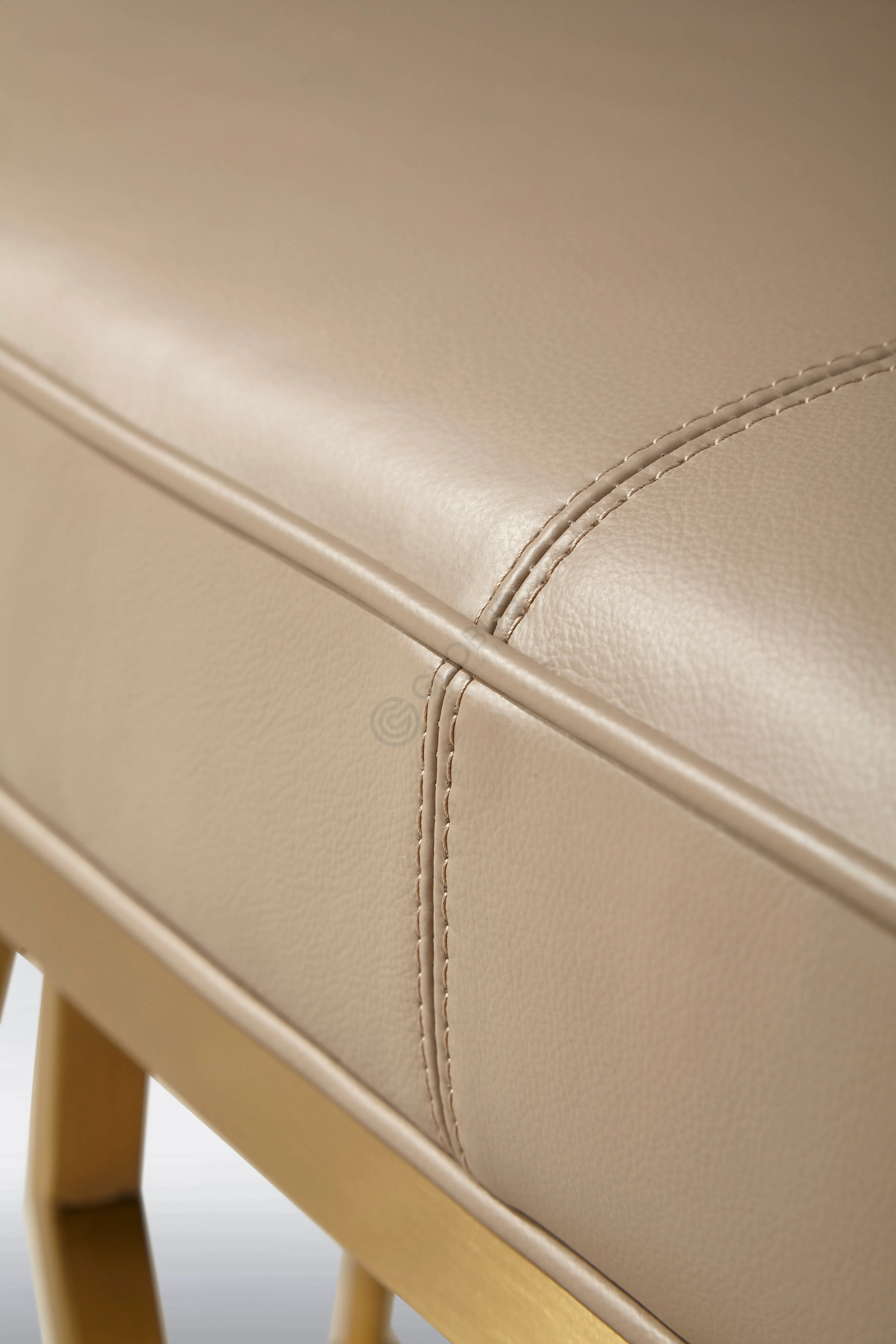 Банкетка LONGHI Ginza