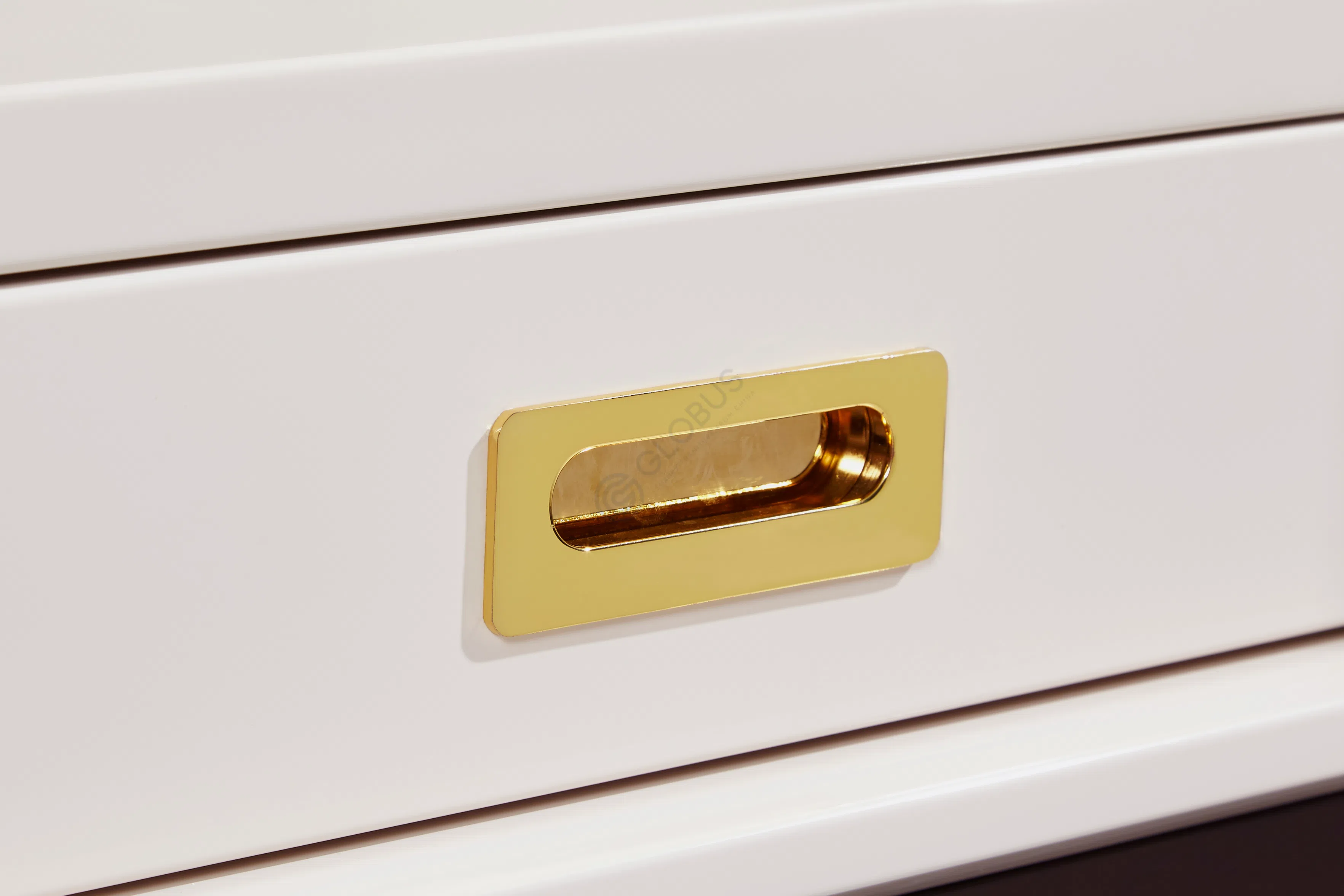 Шкаф для украшений Gabal