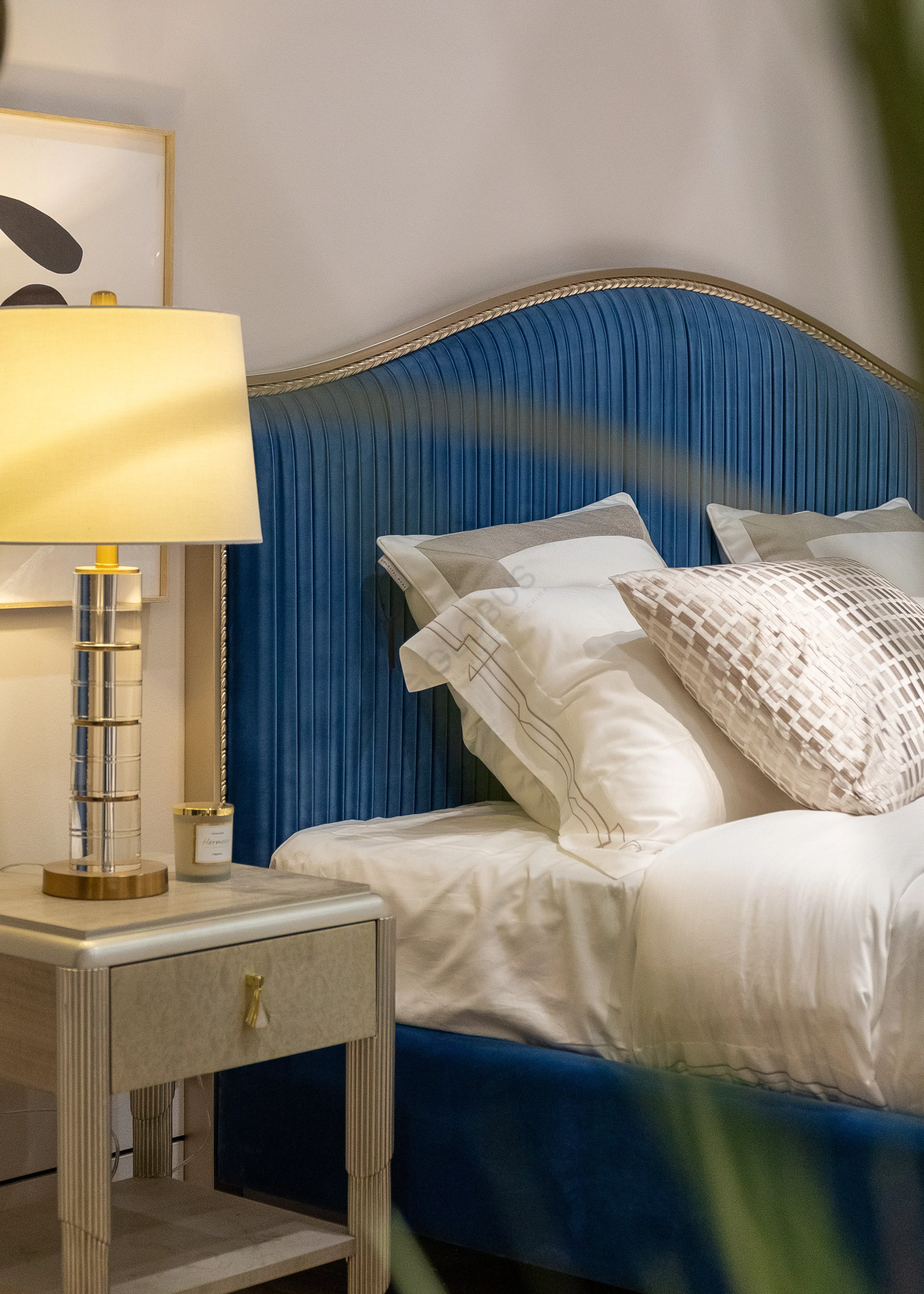 Прикроватная тумба Jamey