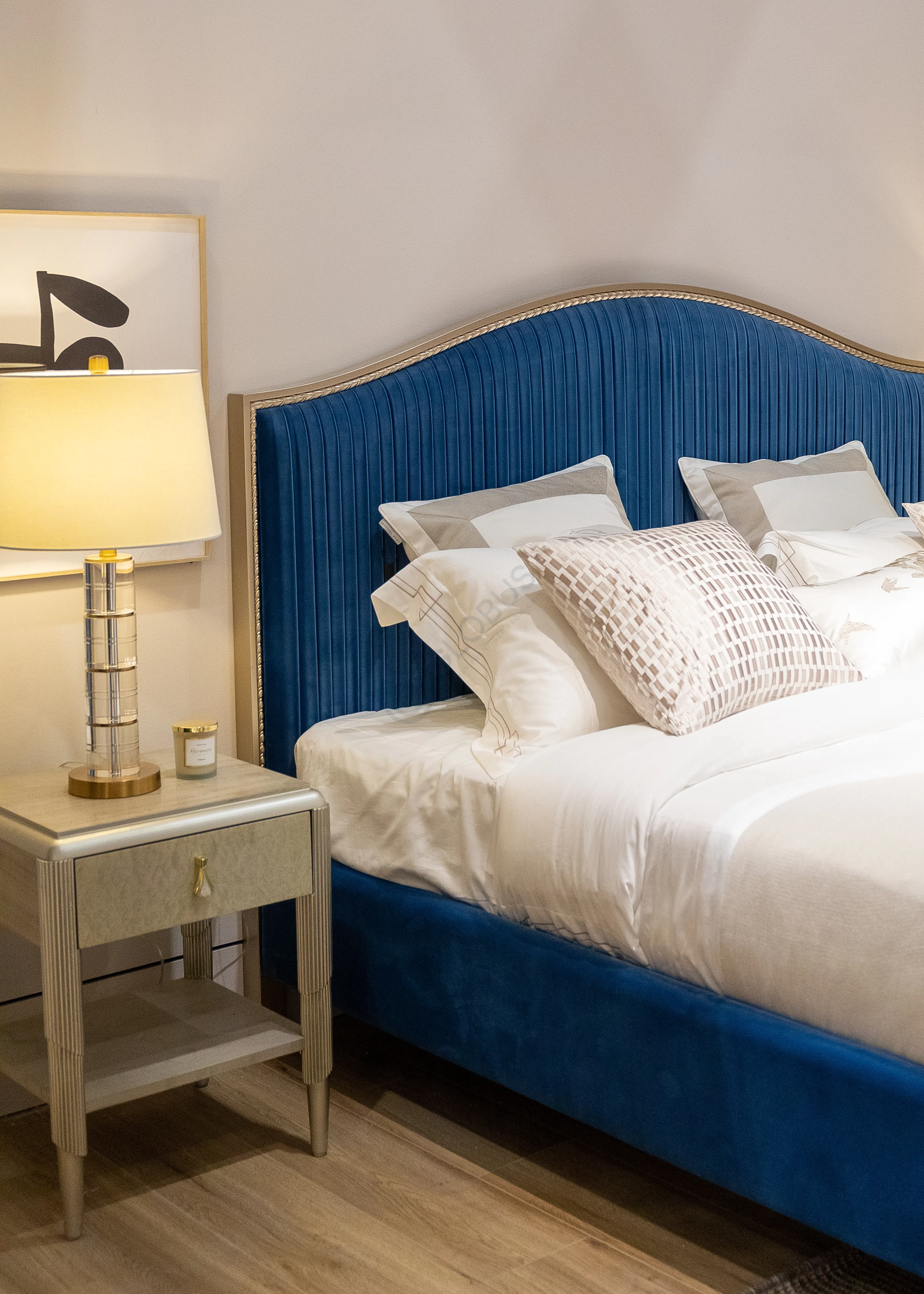 Прикроватная тумба Jamey