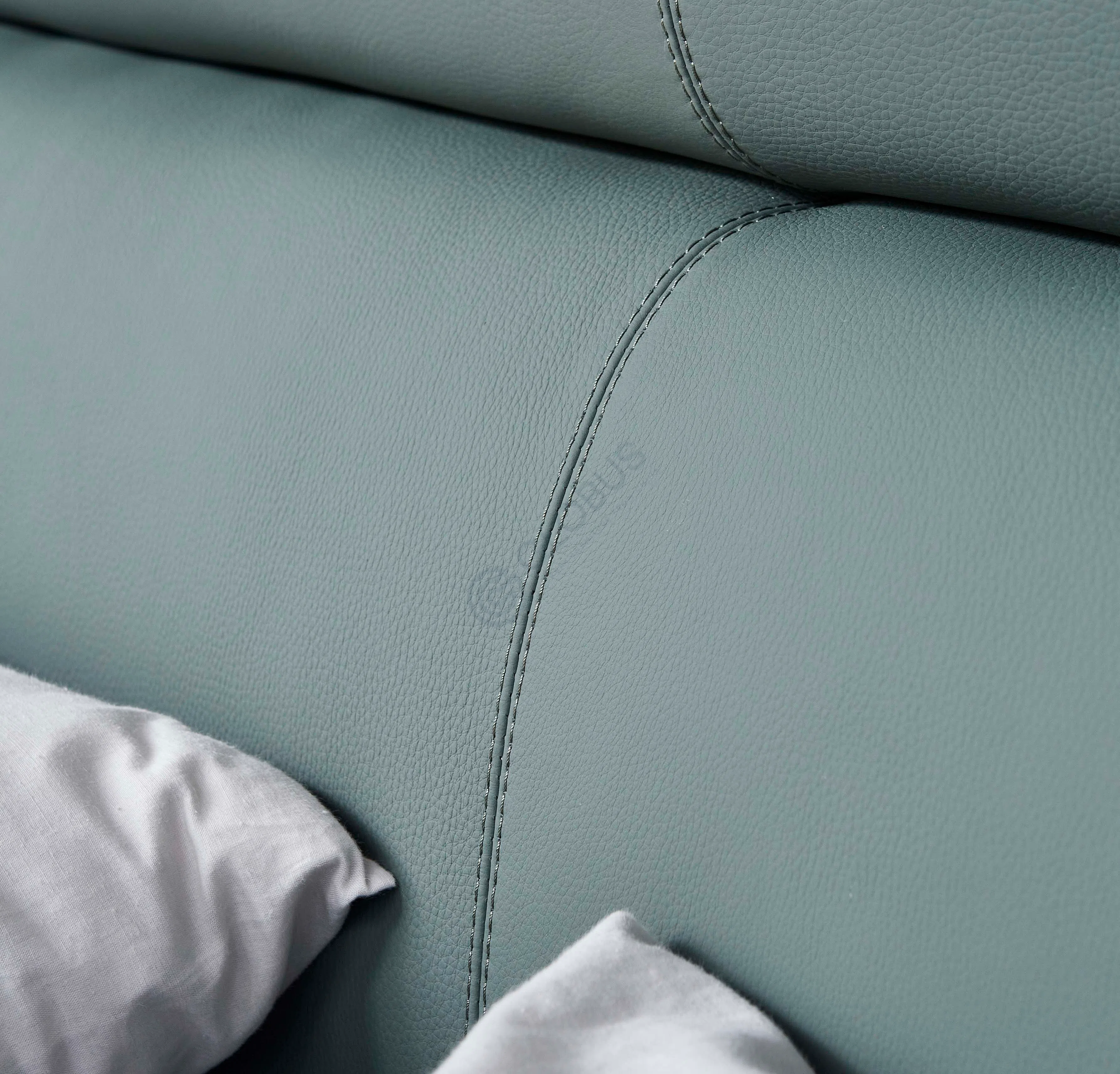 Кровать Corvinus