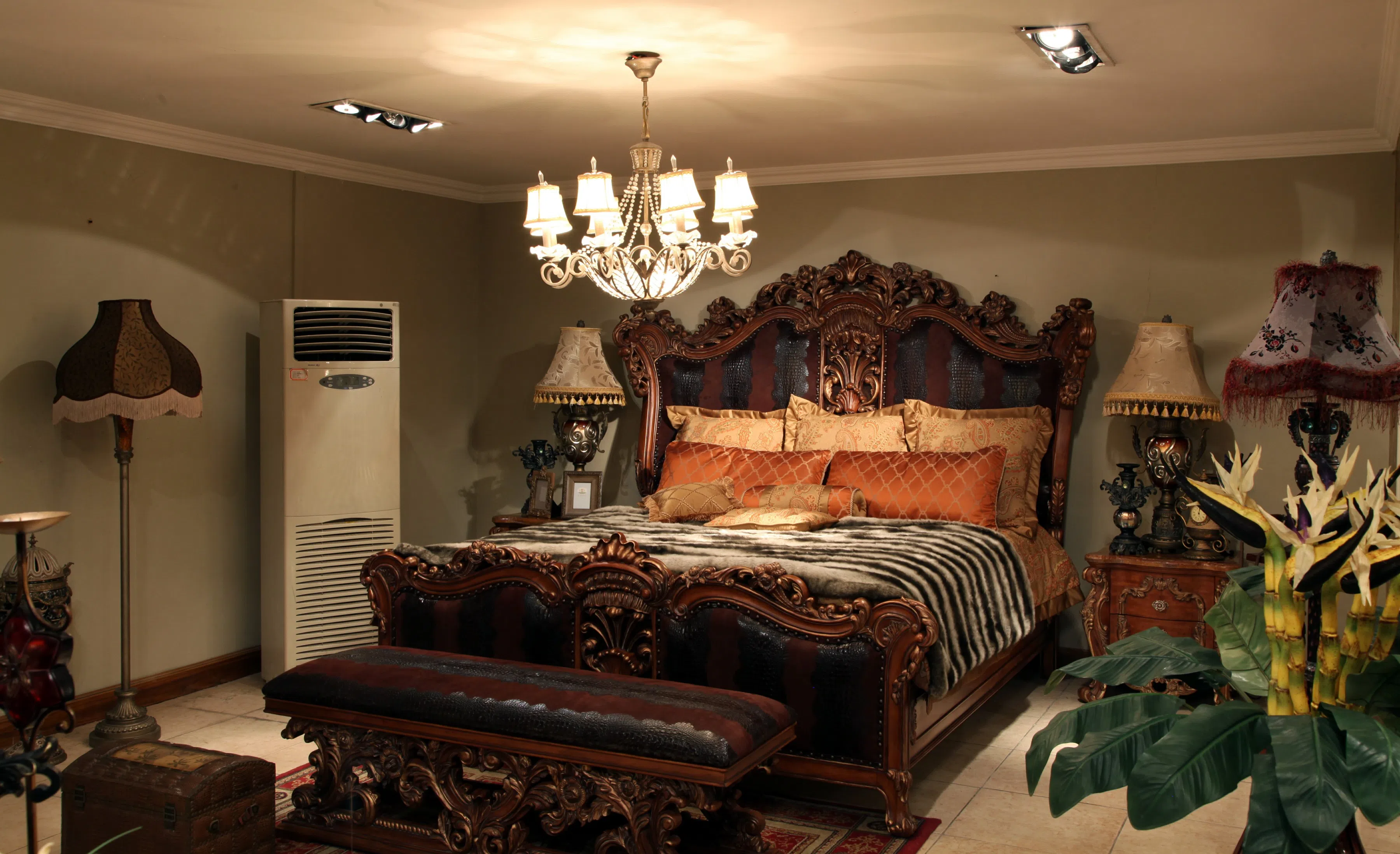 Банкетка Junot