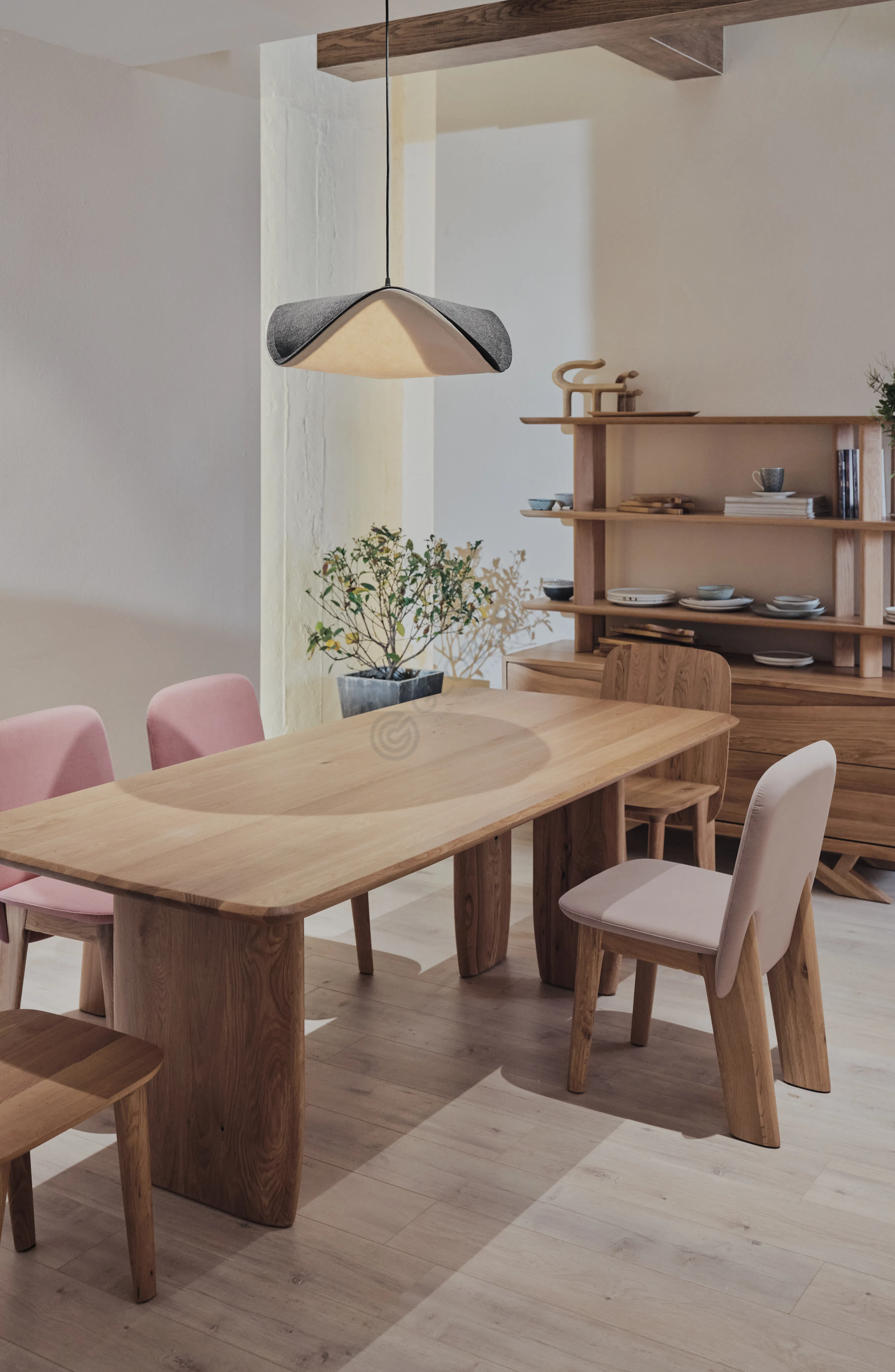 Обеденный стул Pantaloni