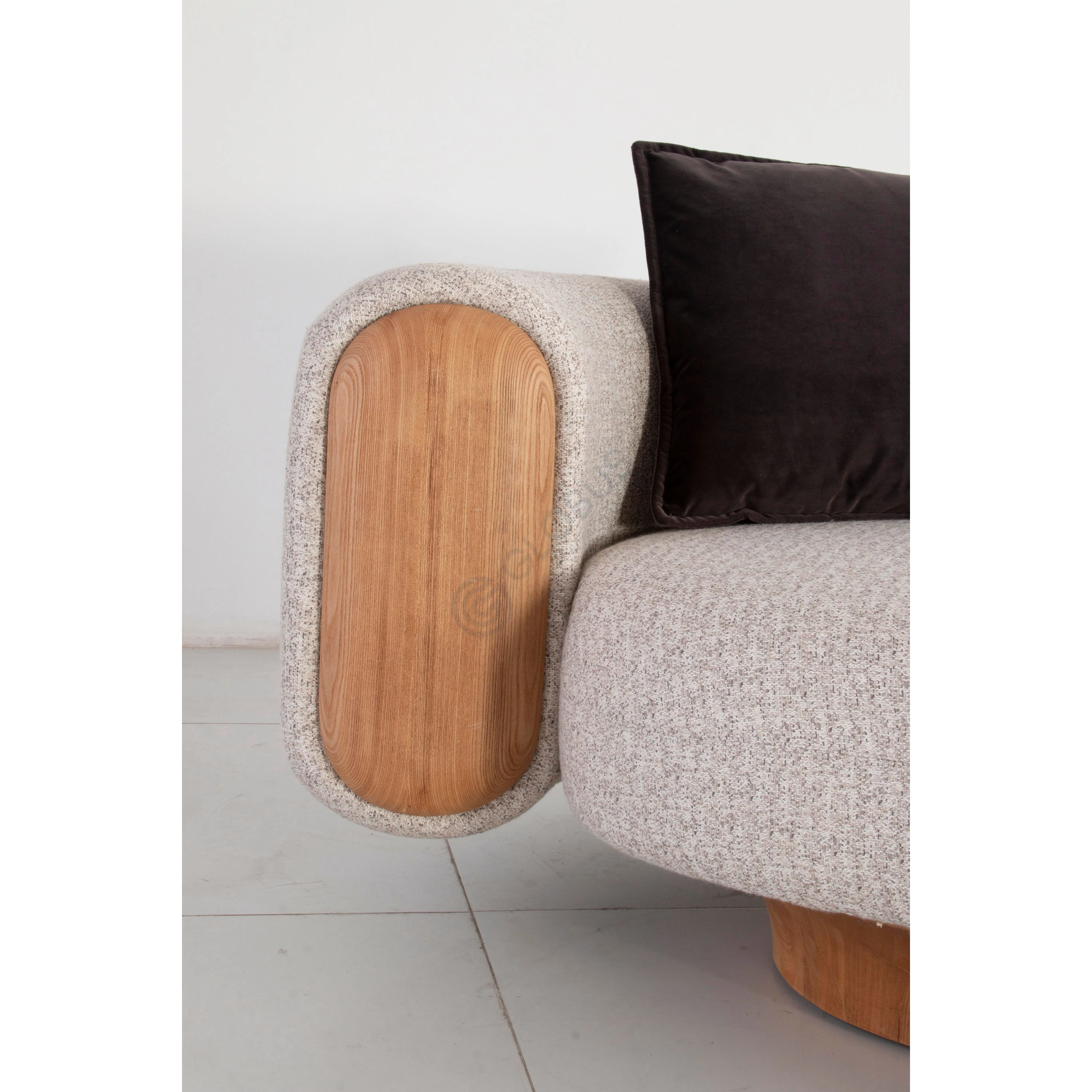 Кушетка ENNE Suspence B