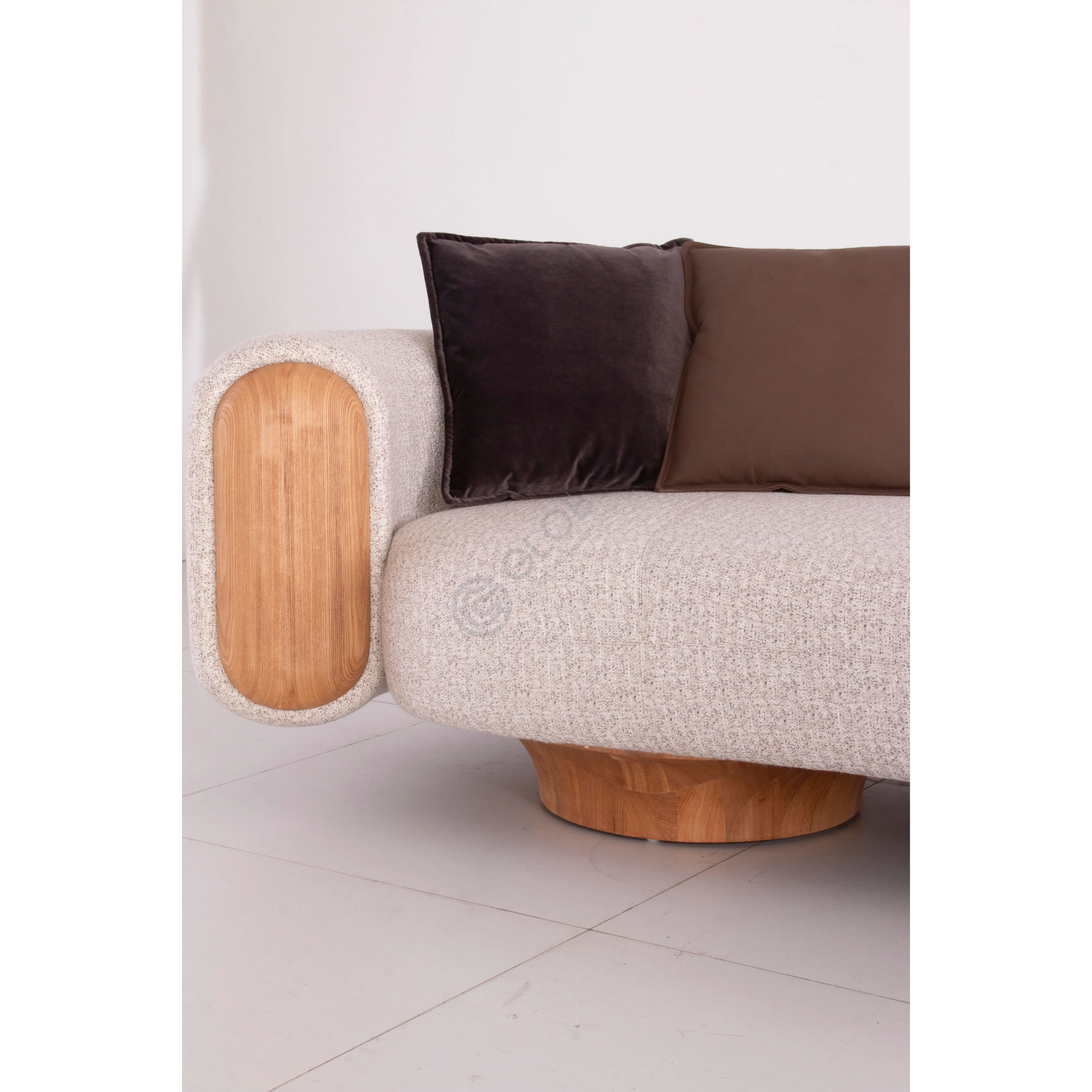 Кушетка ENNE Suspence B