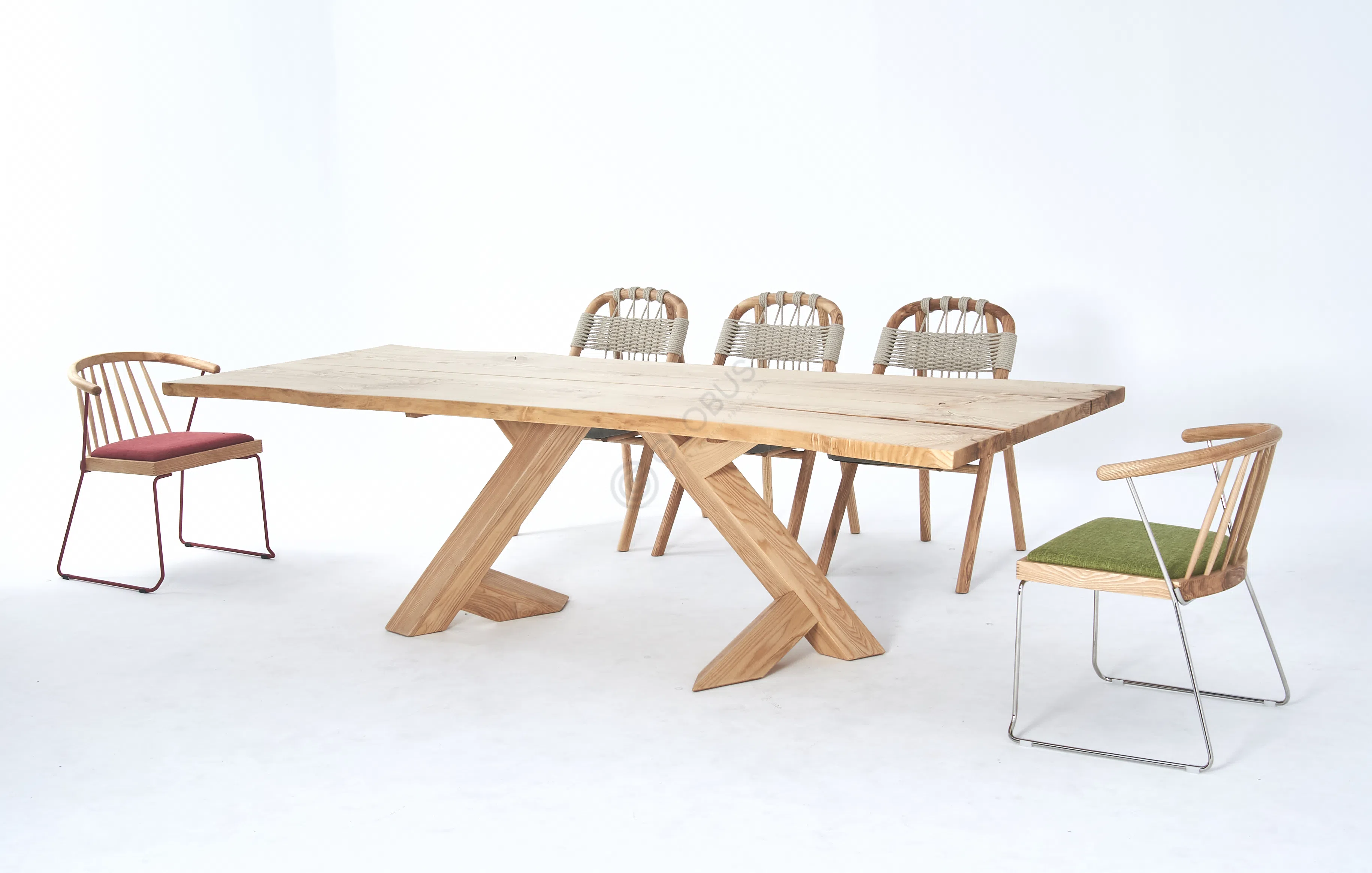 Обеденный стол Gennarina