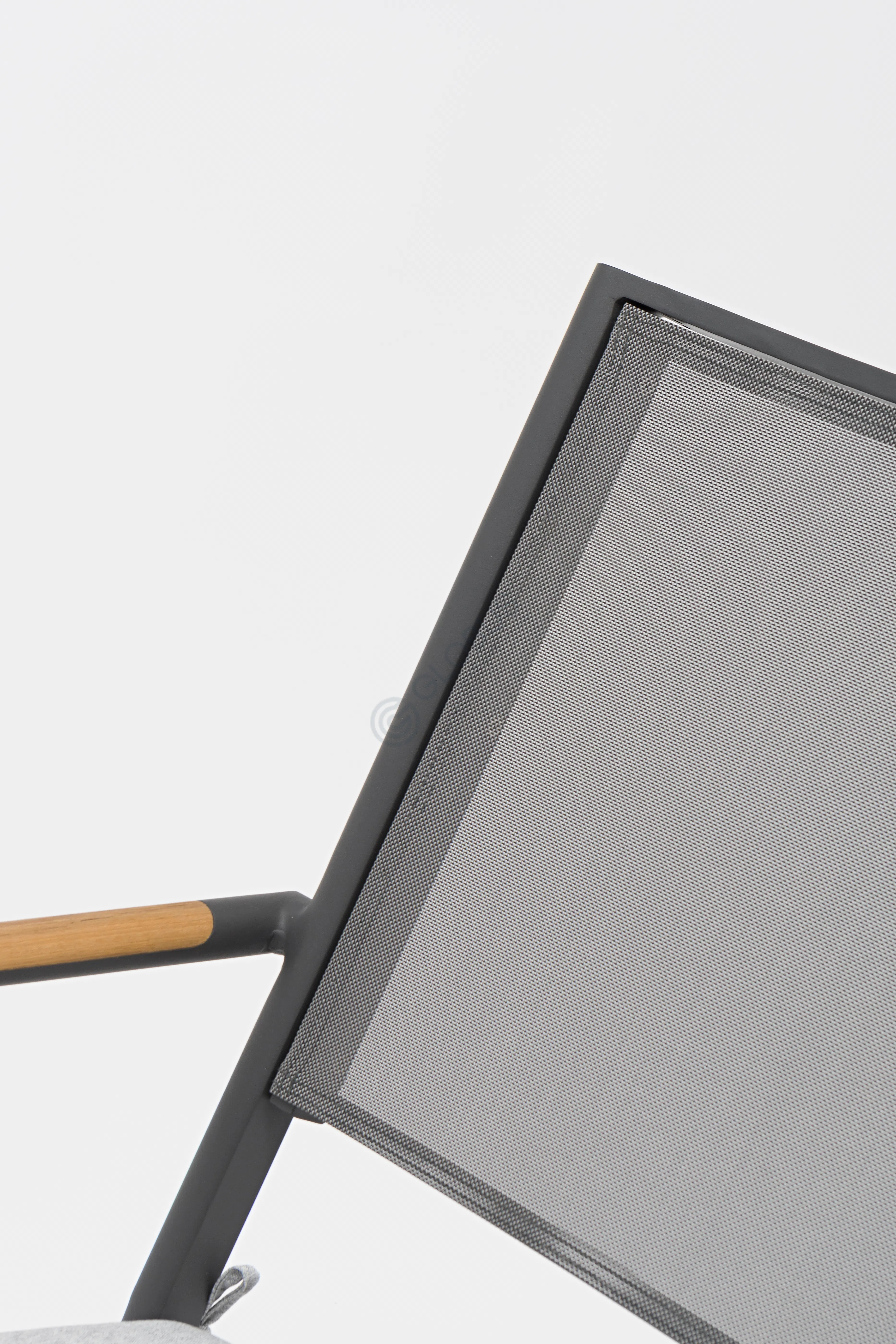 Уличное кресло-качалка COUTURE JARDIN