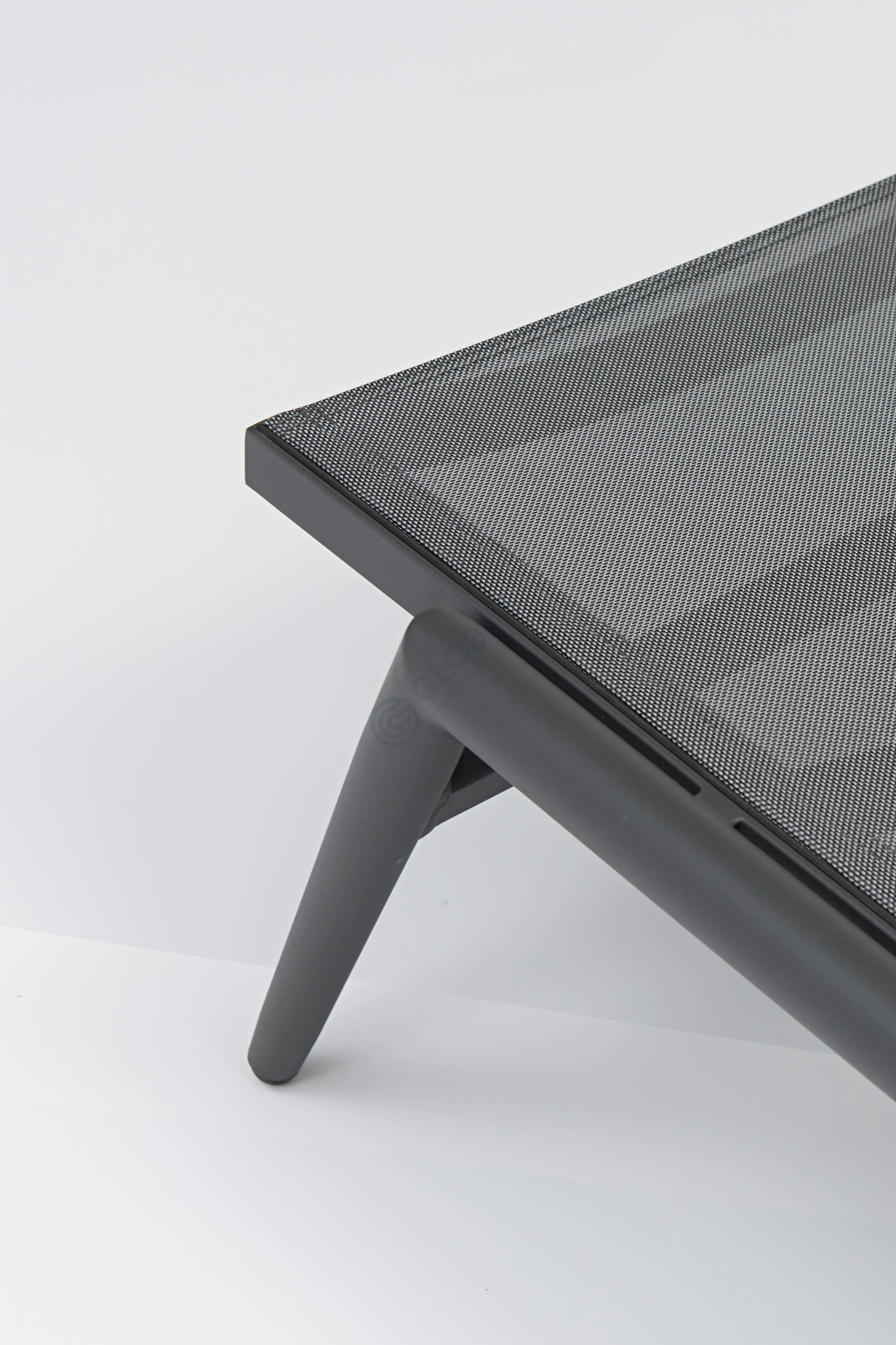 Шезлонг COUTURE JARDIN