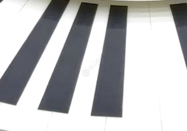 Обеденный стол Bustornia