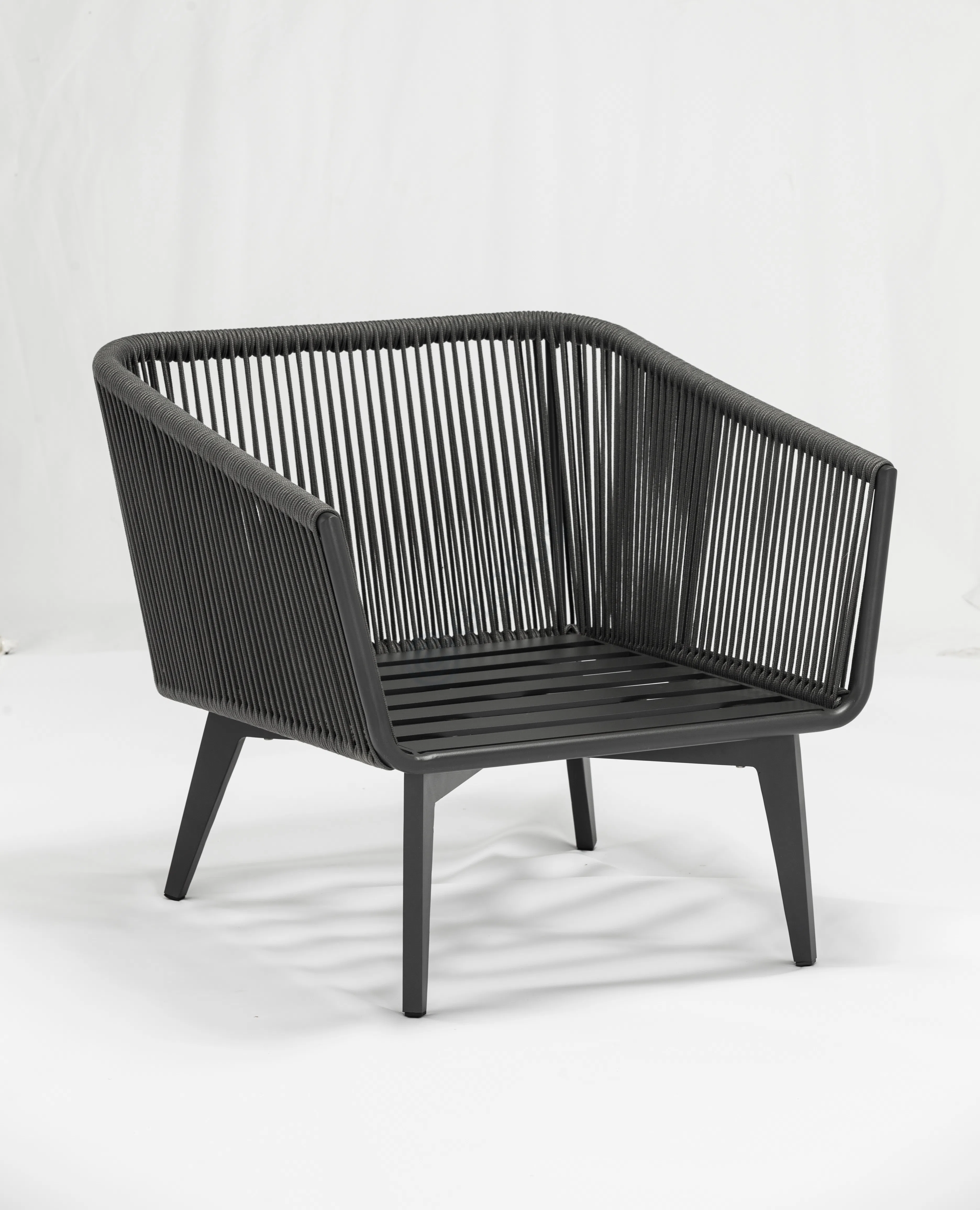 Уличное кресло COUTURE JARDIN