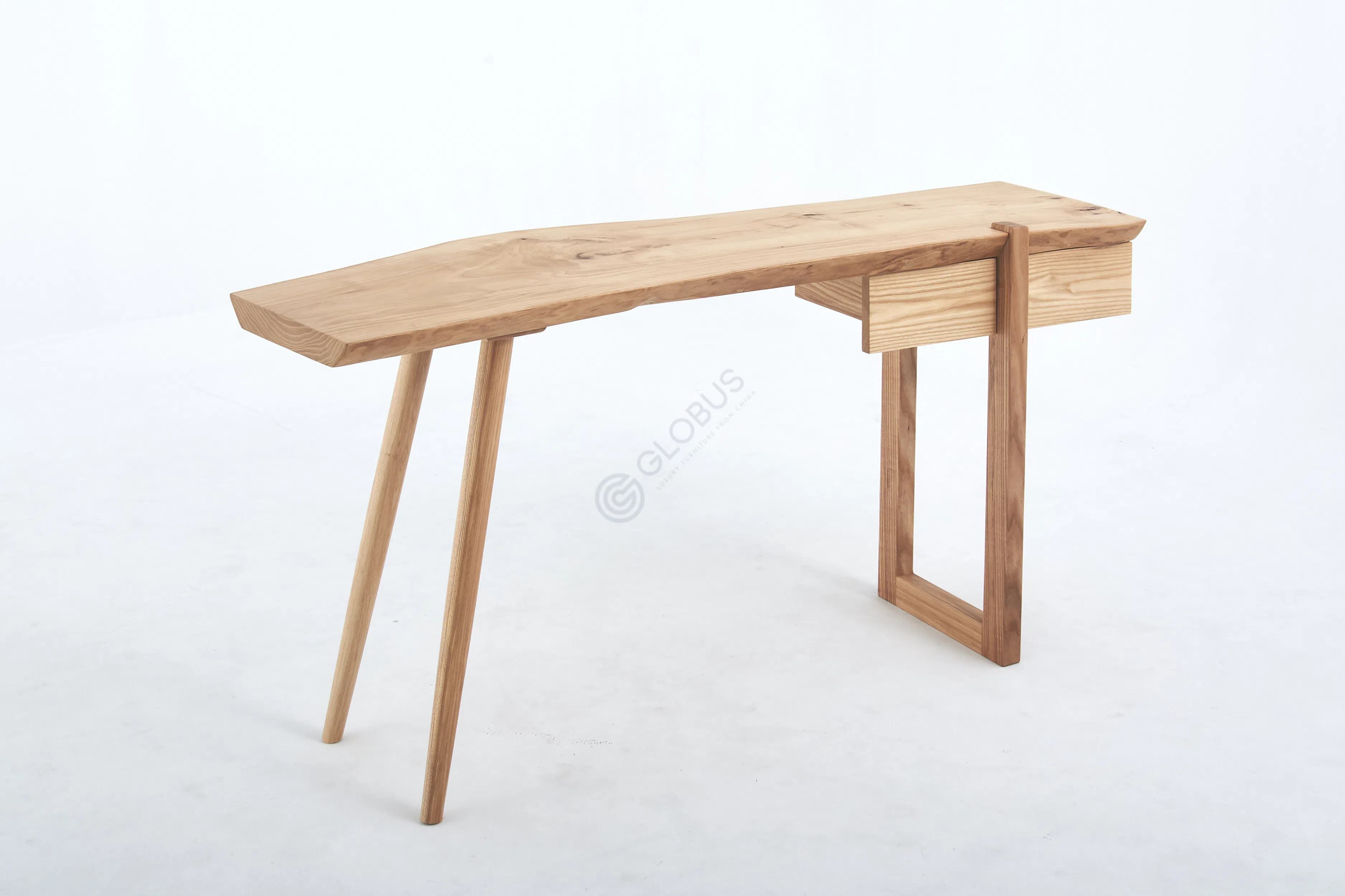 Стол для кабинета Aubriana