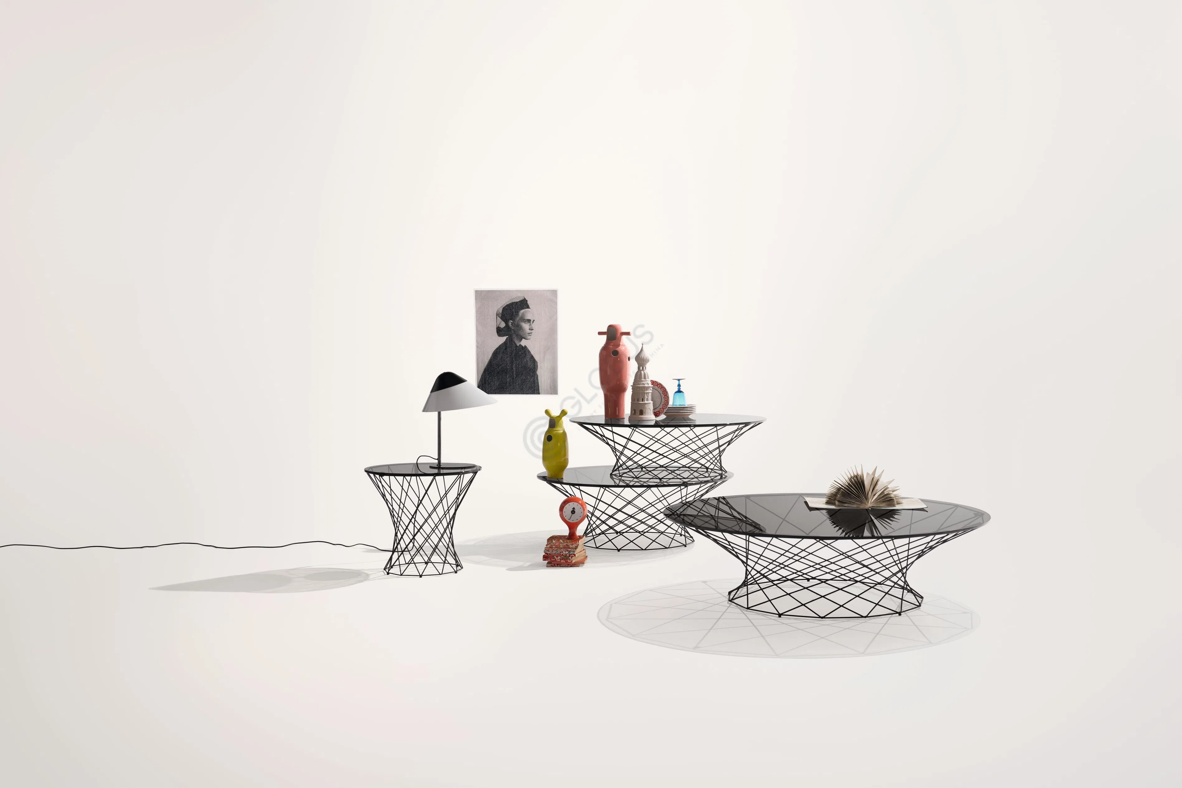 Журнальный столик KNOLL Oota