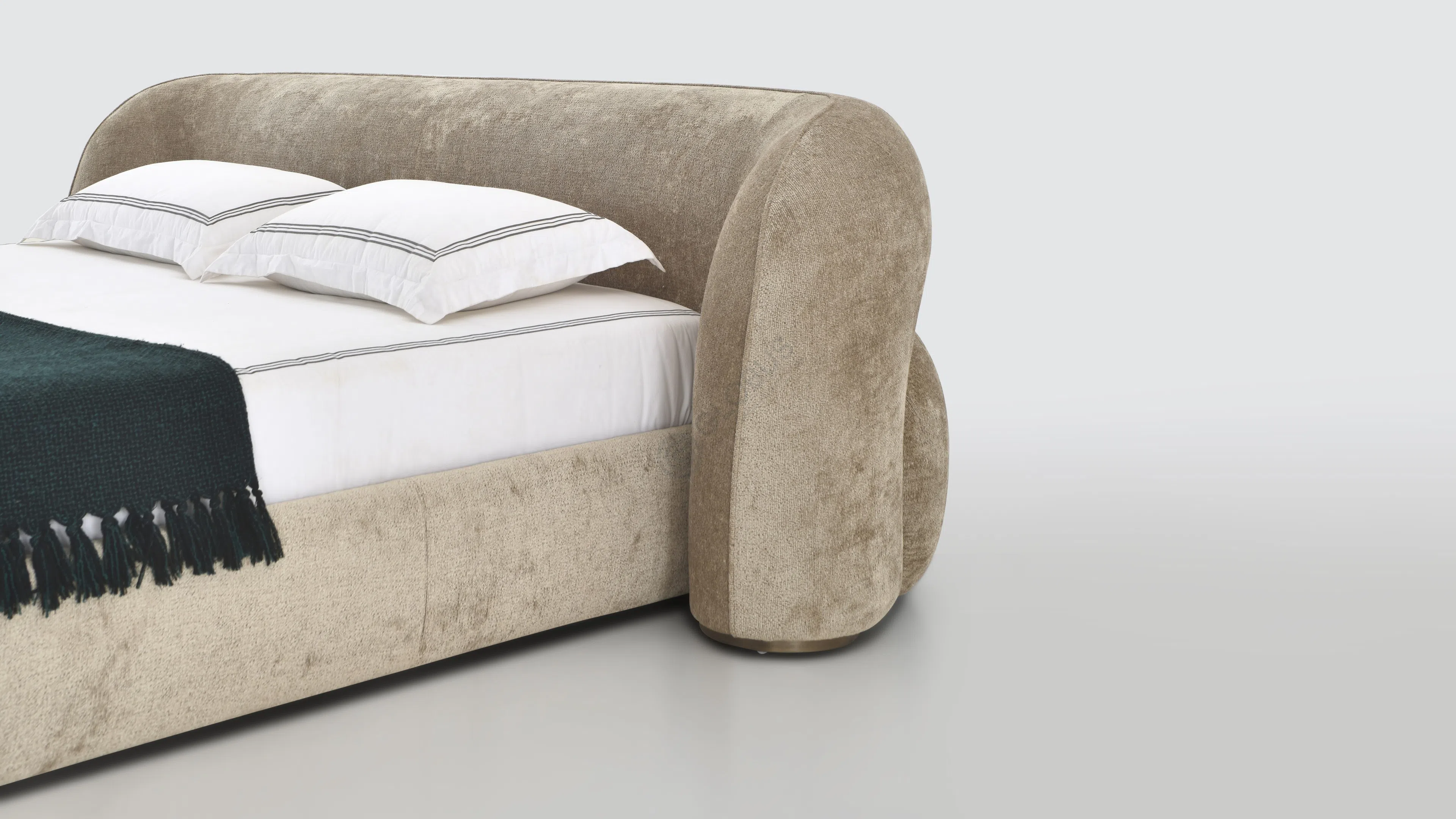 Кровать DRAGA & AUREL Tito