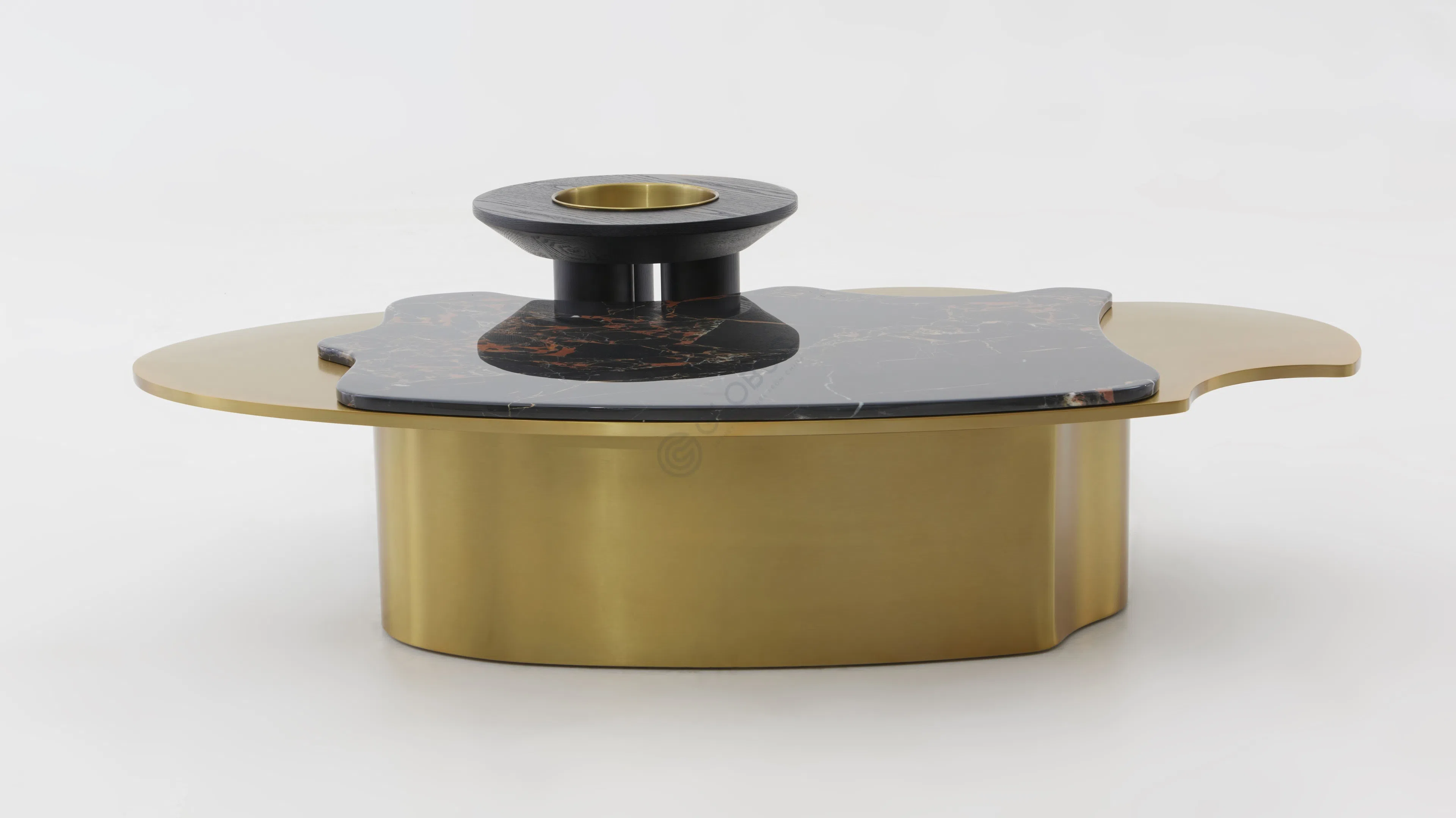 Журнальный столик Reinto