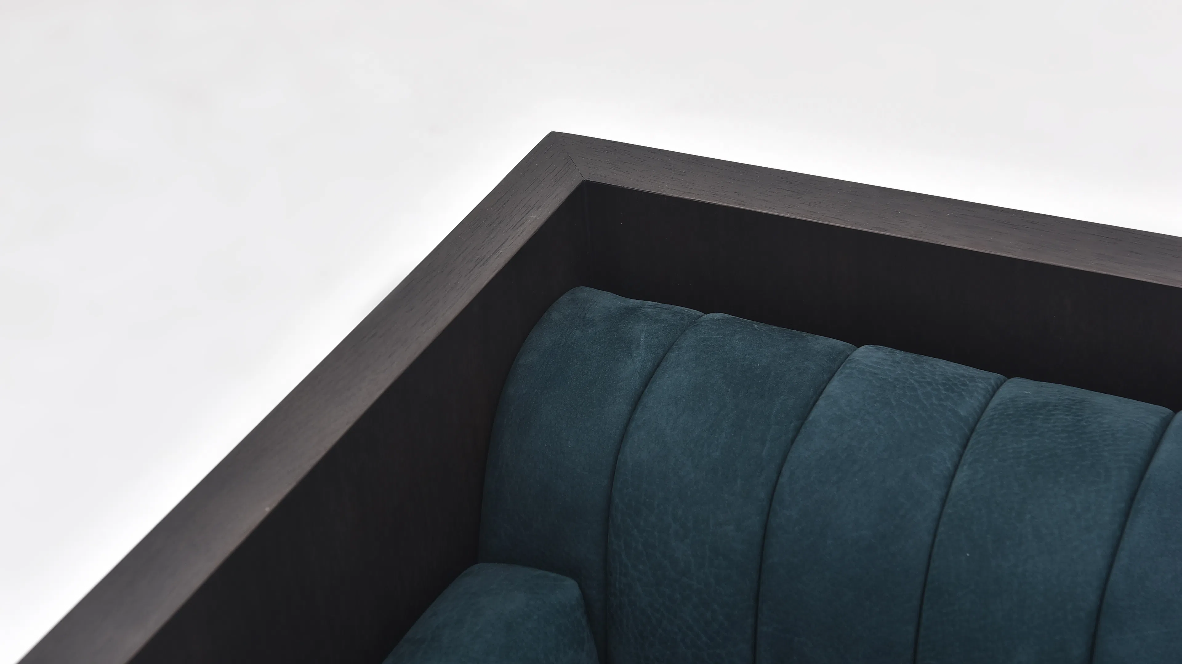 Диван Benemerito