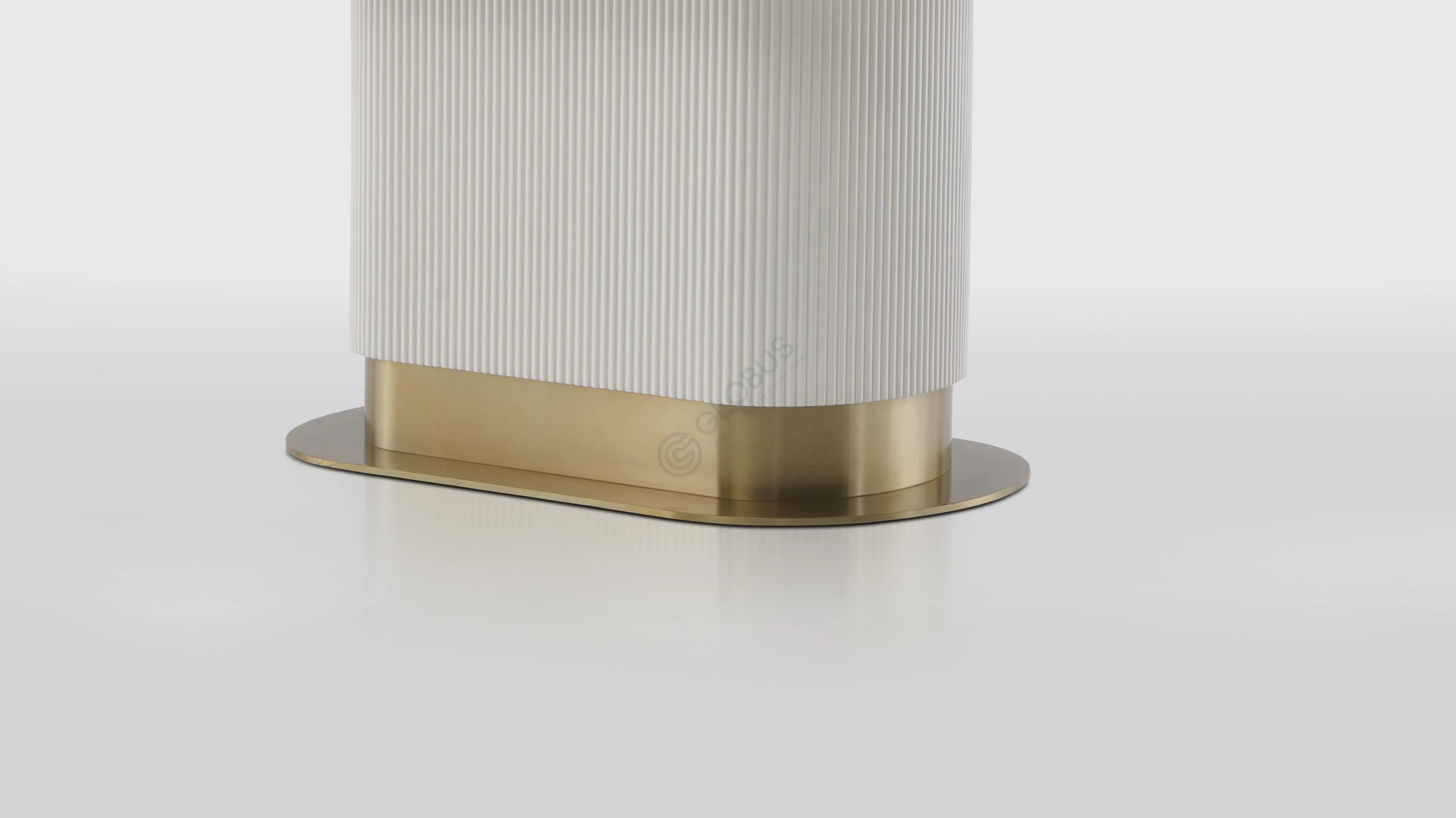 Обеденный стол Osservare