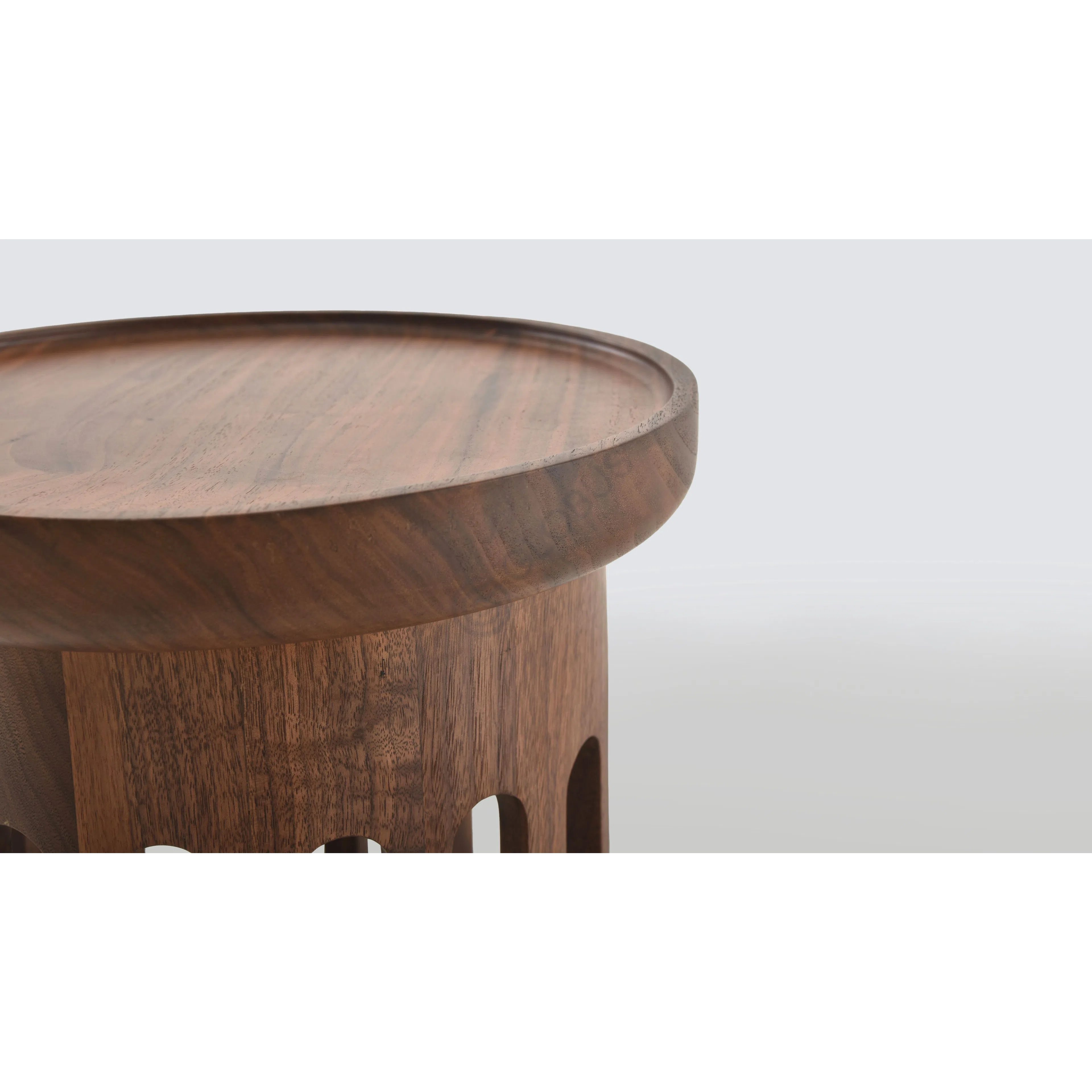 Угловой столик Nihal