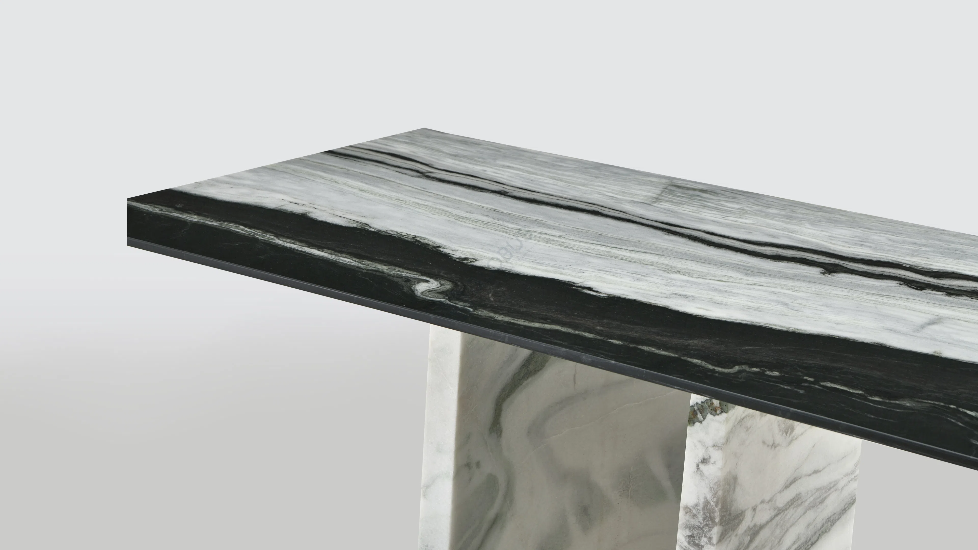 Обеденный стол Domizano