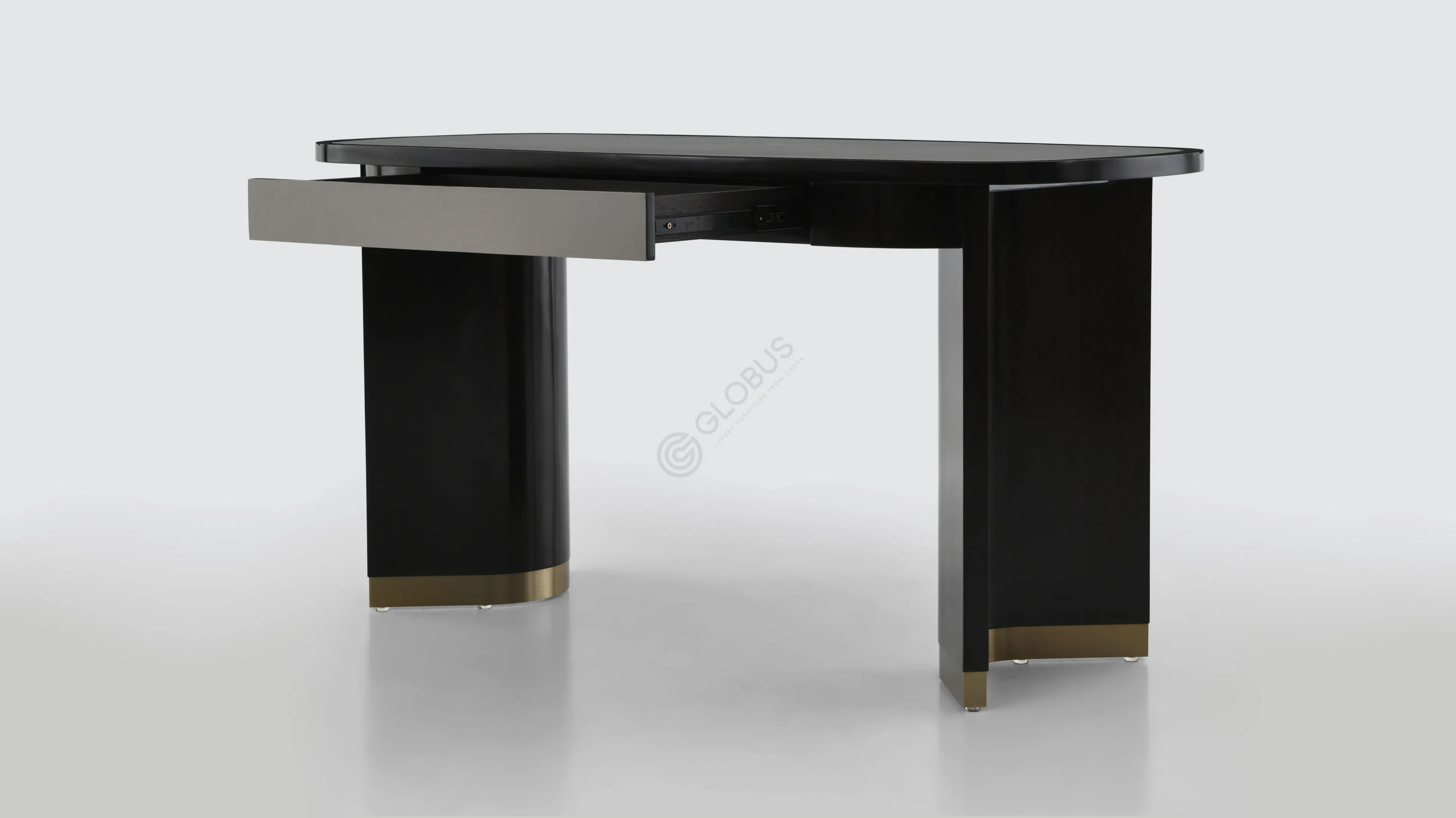 Стол для кабинета Pellinore