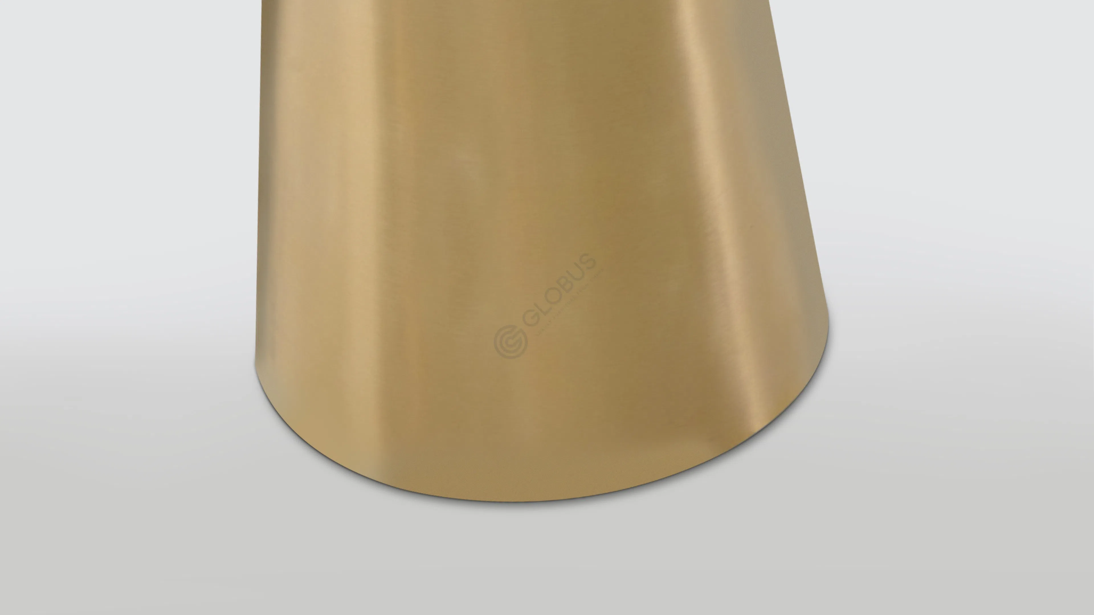 Угловой столик Quidella