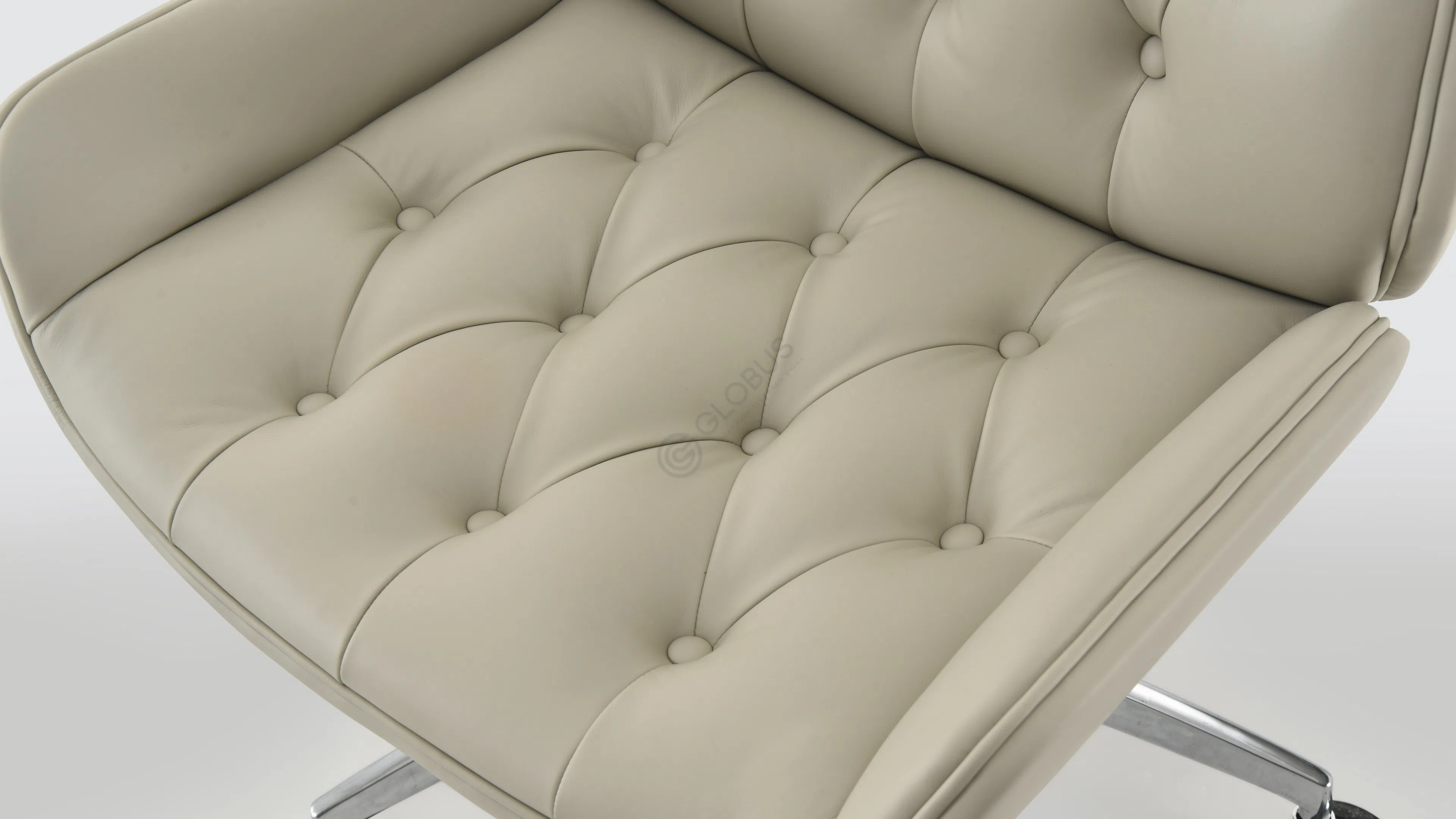 Кресло для руководителя Nervice