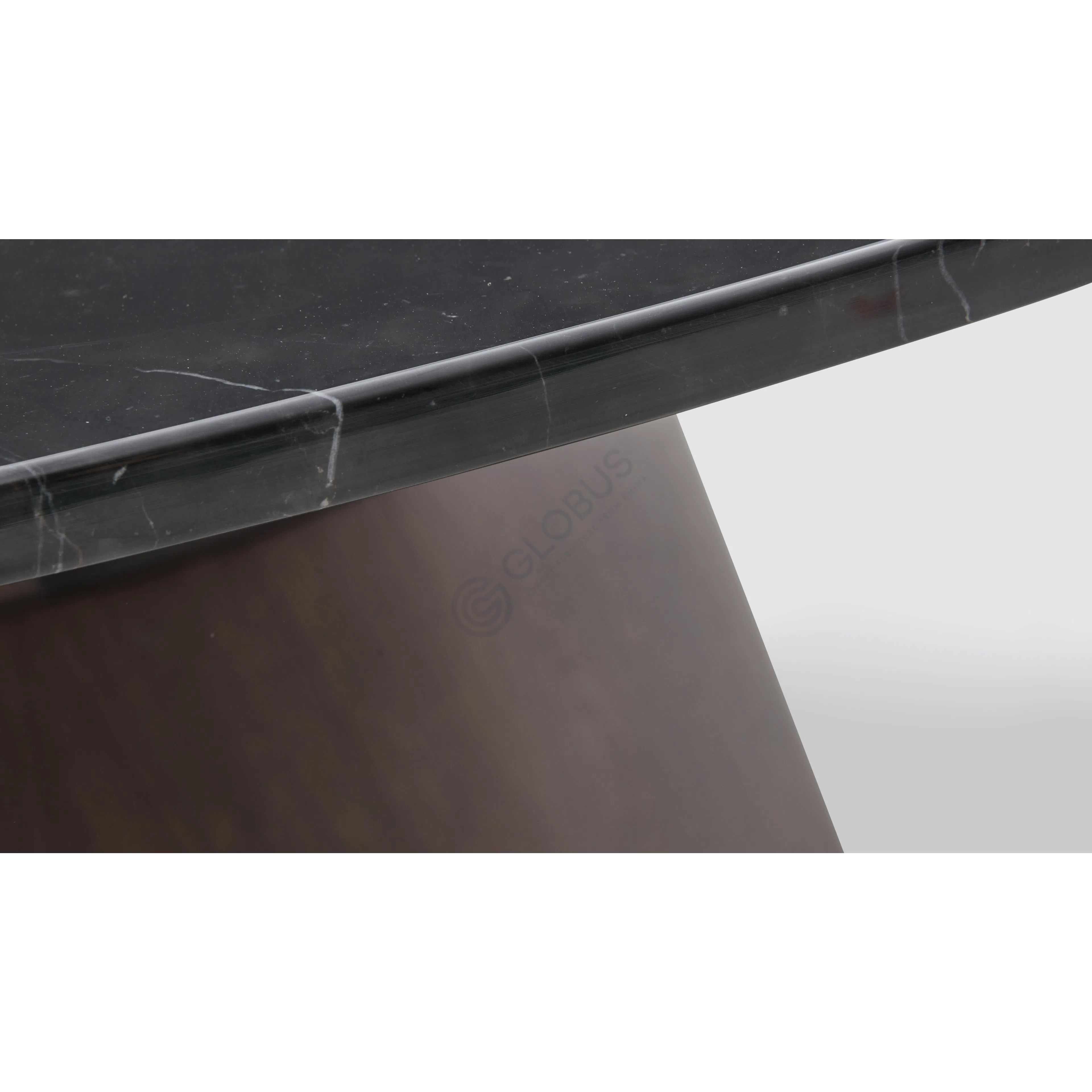 Обеденный стол Vicolo