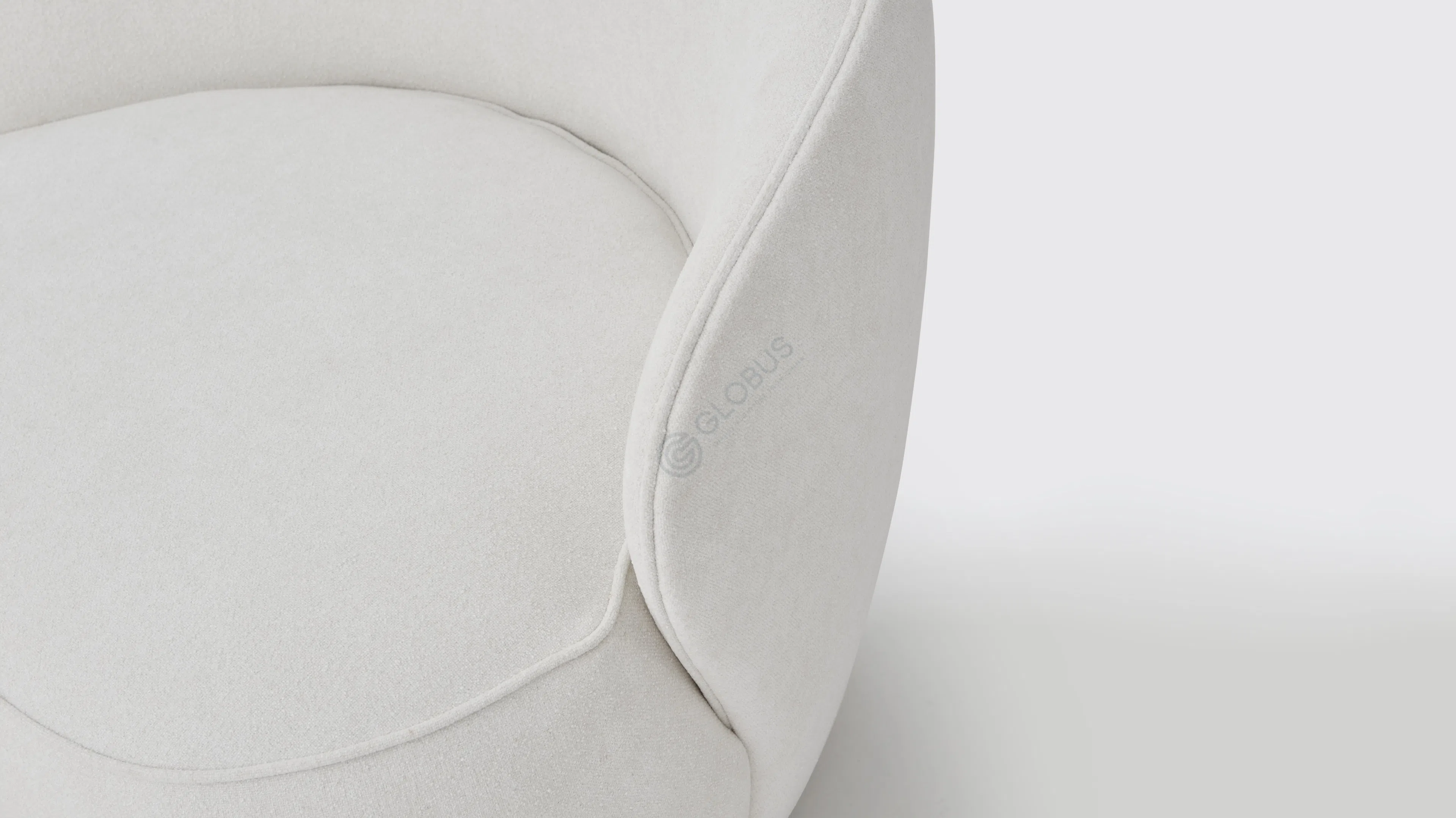 Кресло FRIENDS AND FOUNDERS Pipe