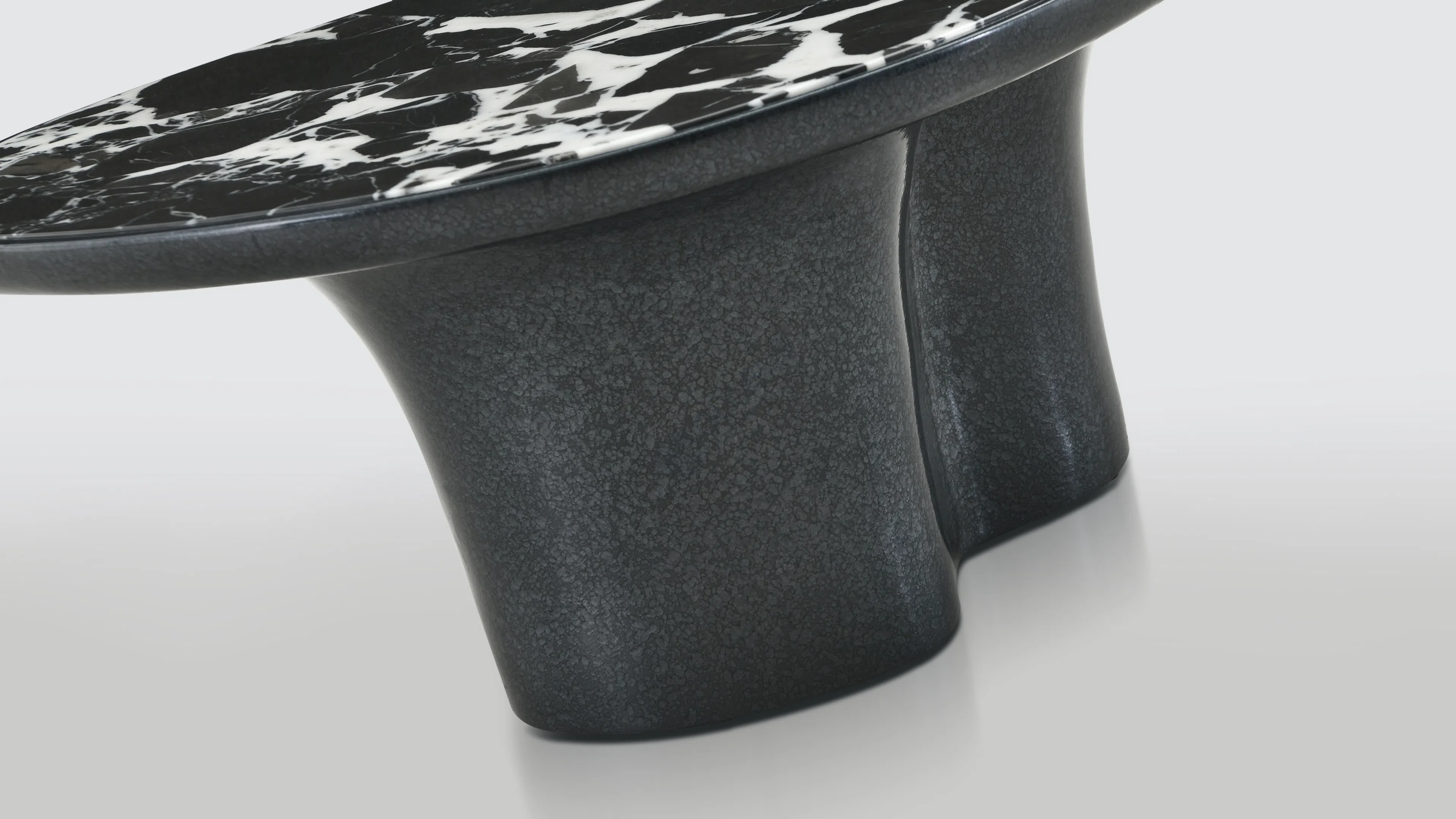 Журнальный столик Calistente