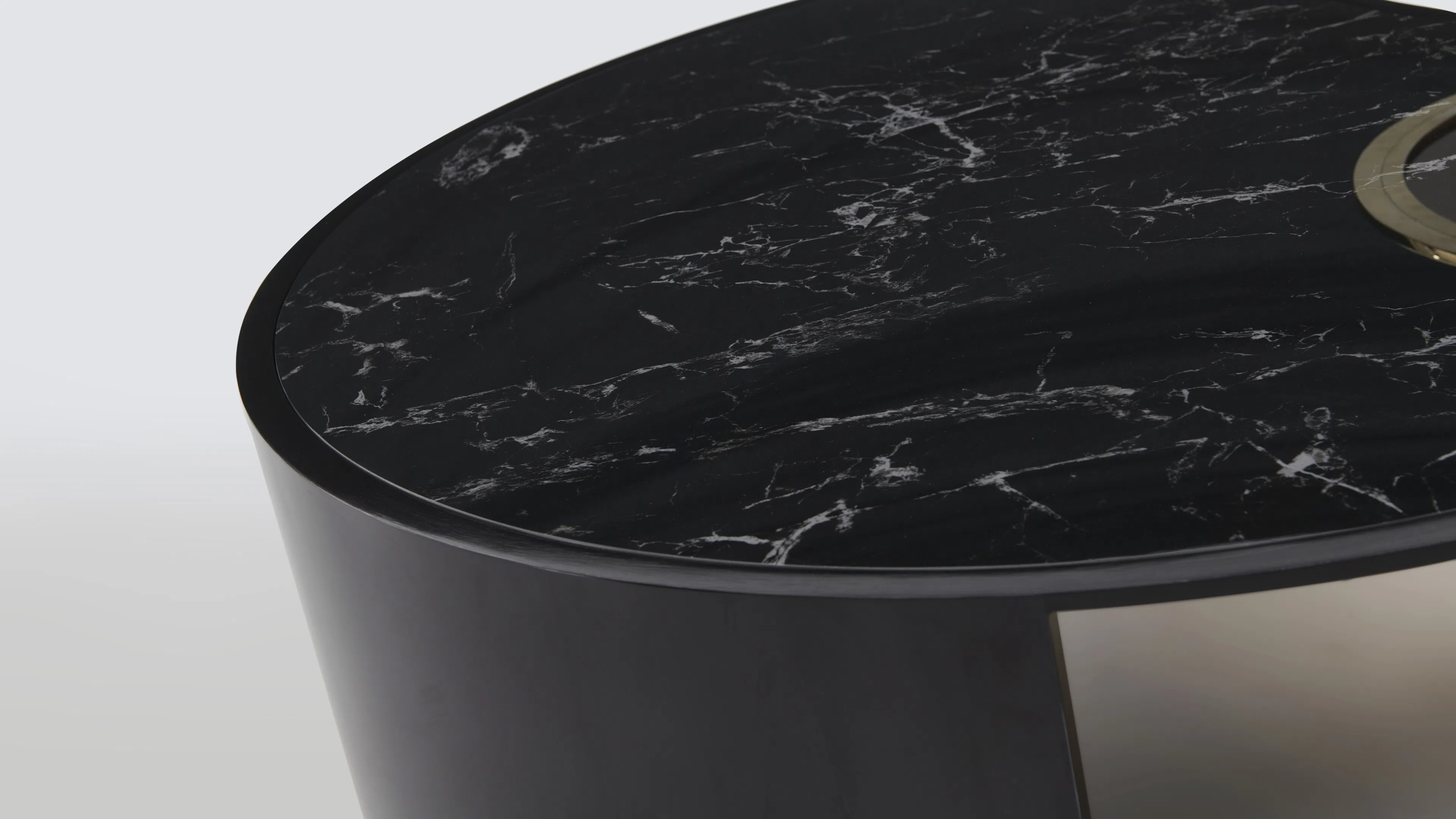 Журнальный столик Lievemente