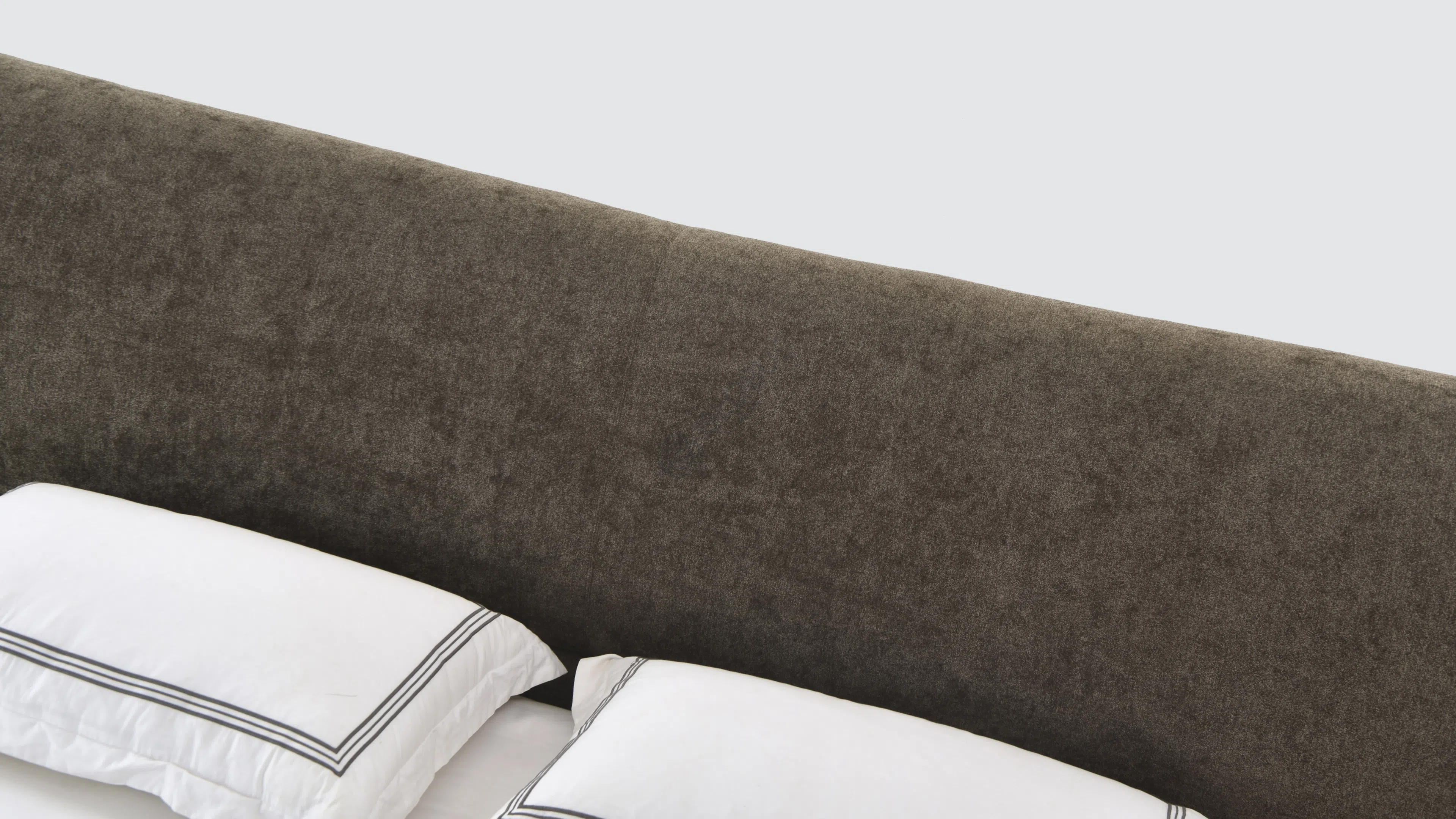 Кровать FLOU Yuna