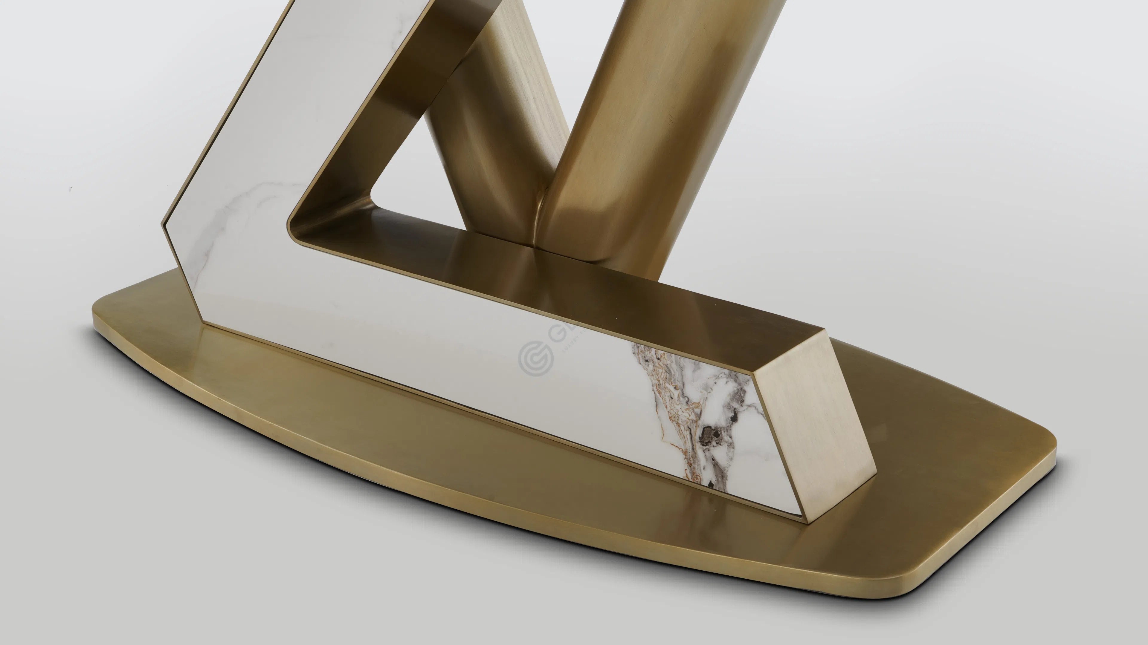 Обеденный стол Vestiva