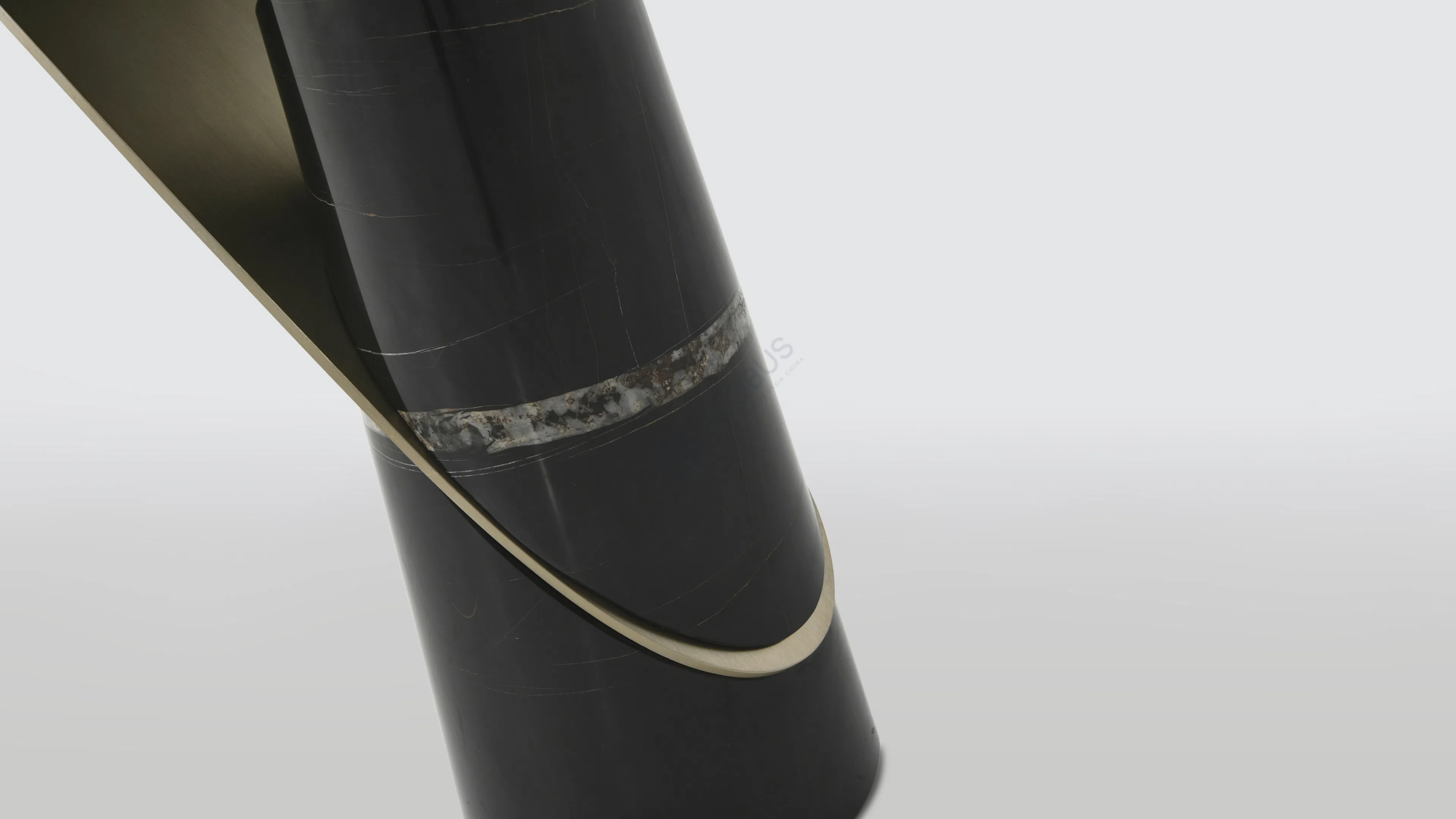 Угловой столик Cortano