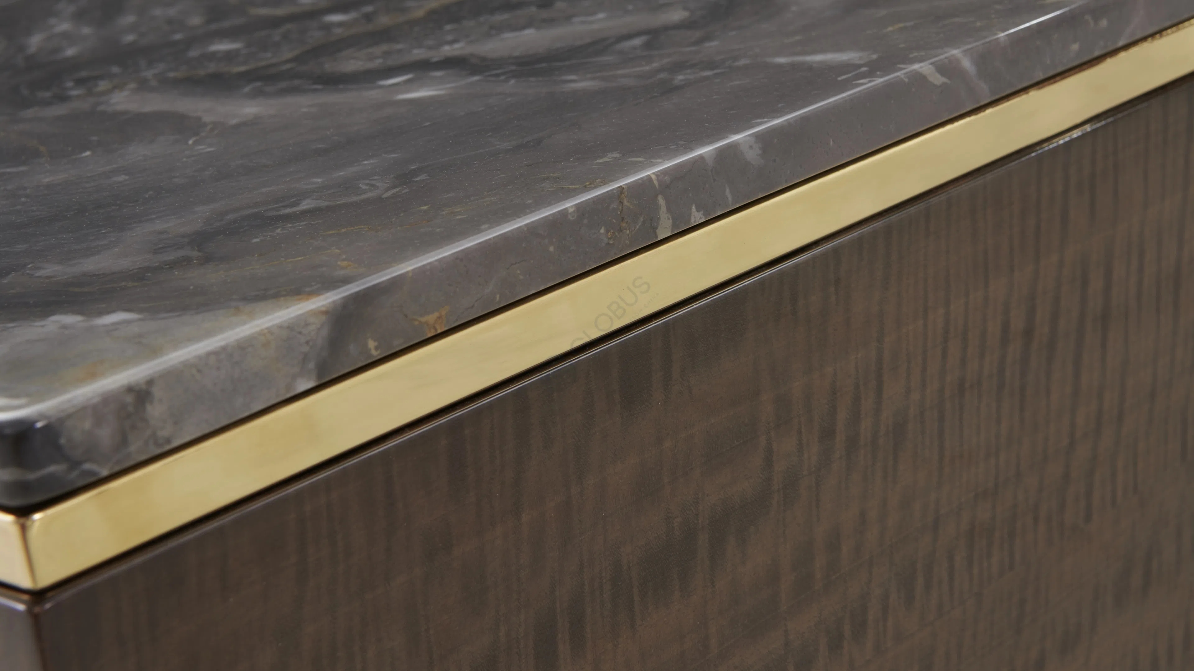 Журнальный столик CAPITAL COLLECTION Grand Q